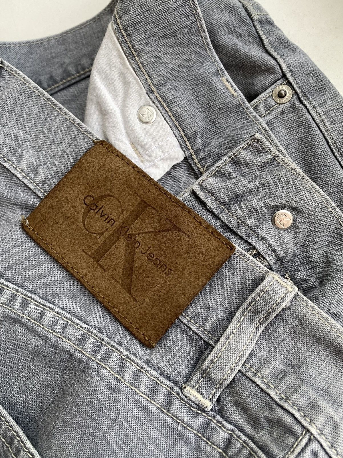 Calvin Klein Calvin Klein Vintage Jeans Grey Denim Size 32 Size US 32 / EU 48 - 9 Thumbnail