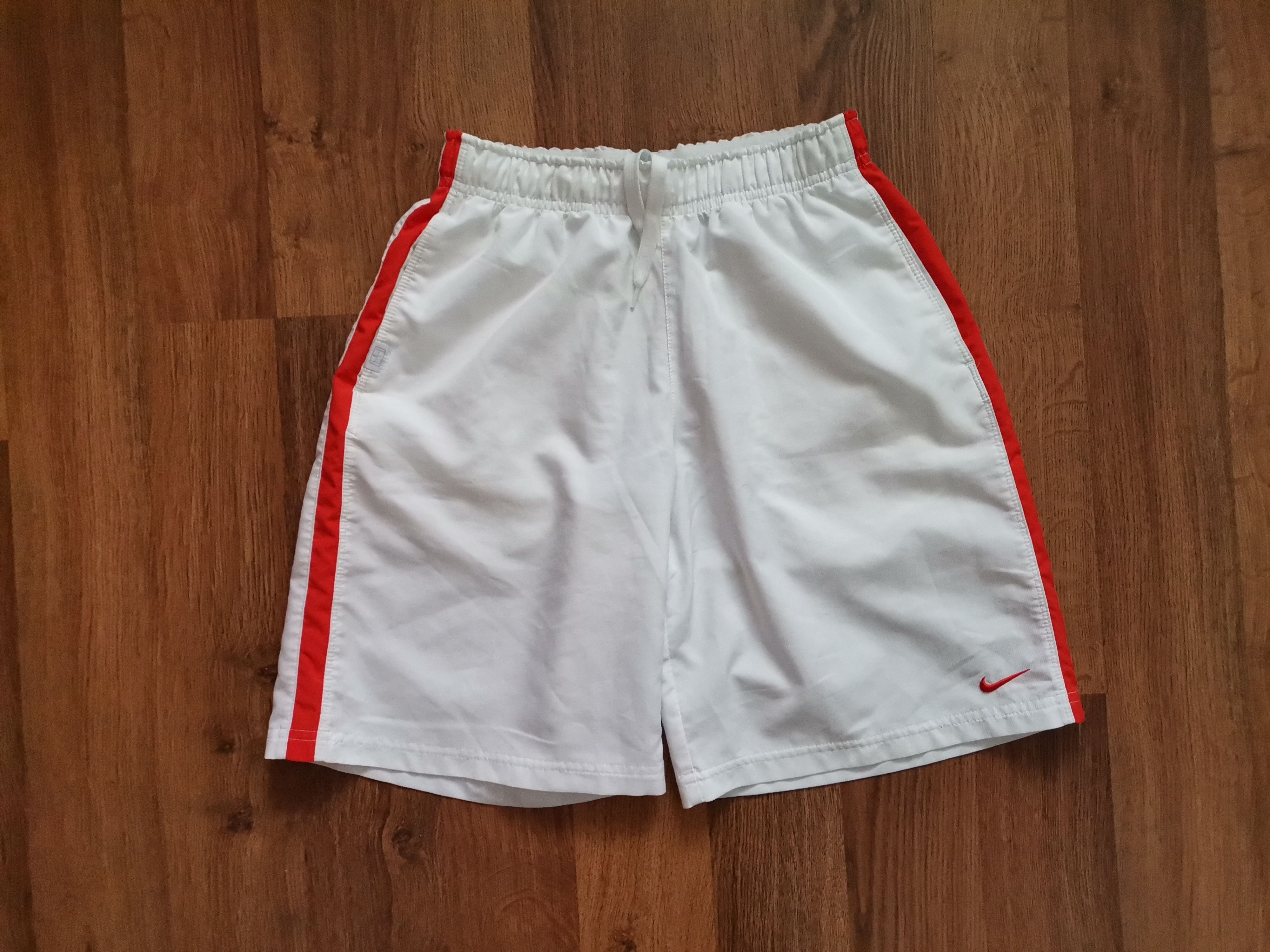 Nike Nike Shorts Size US 30 / EU 46 - 1 Thumbnail