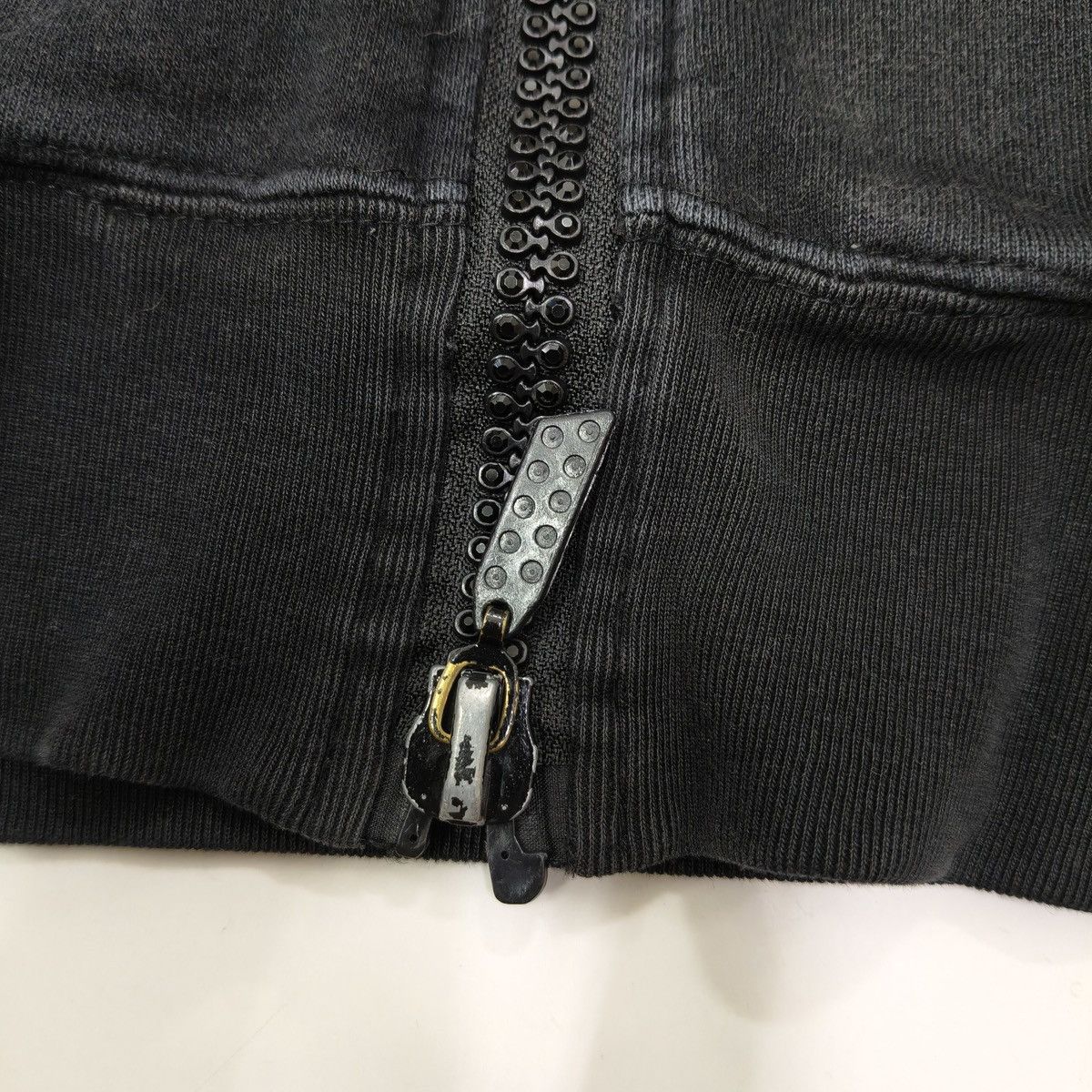 Japanese Brand Japanese 1piu1uguale3 Relax Small Logo Full Zip Hoodie Size US M / EU 48-50 / 2 - 15 Thumbnail