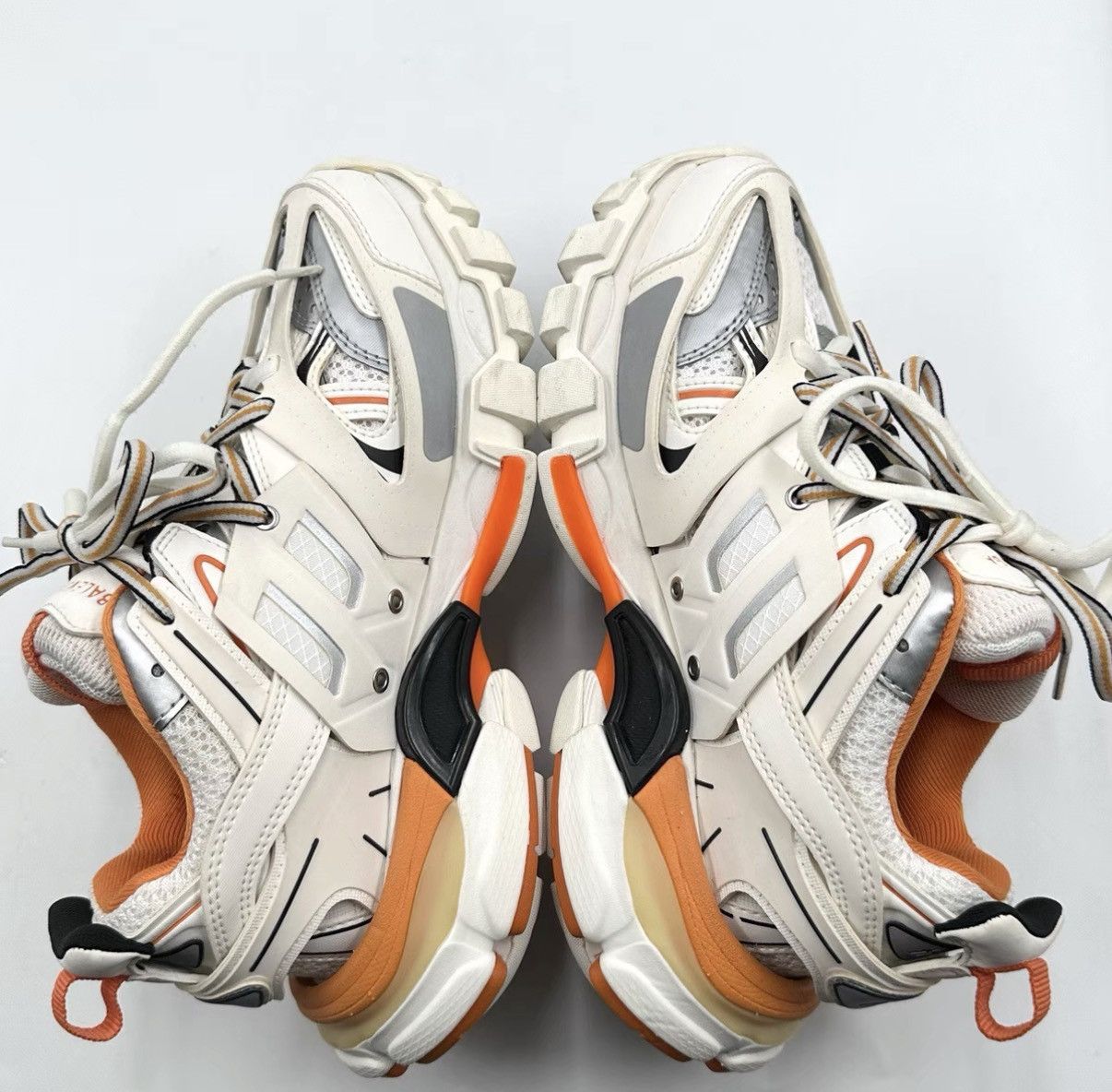 Balenciaga Balenciaga Track 1.0 White Orange Dad Sneakers K12 Size US 5 / IT 35 - 8 Thumbnail