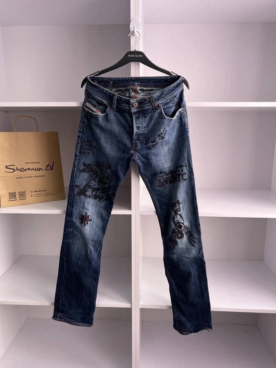 Designer × Diesel × Vintage RARE Y2K Criminal Bandit Embroidered Tattoo Denim Jeans Size US 32 / EU 48 - 4 Thumbnail