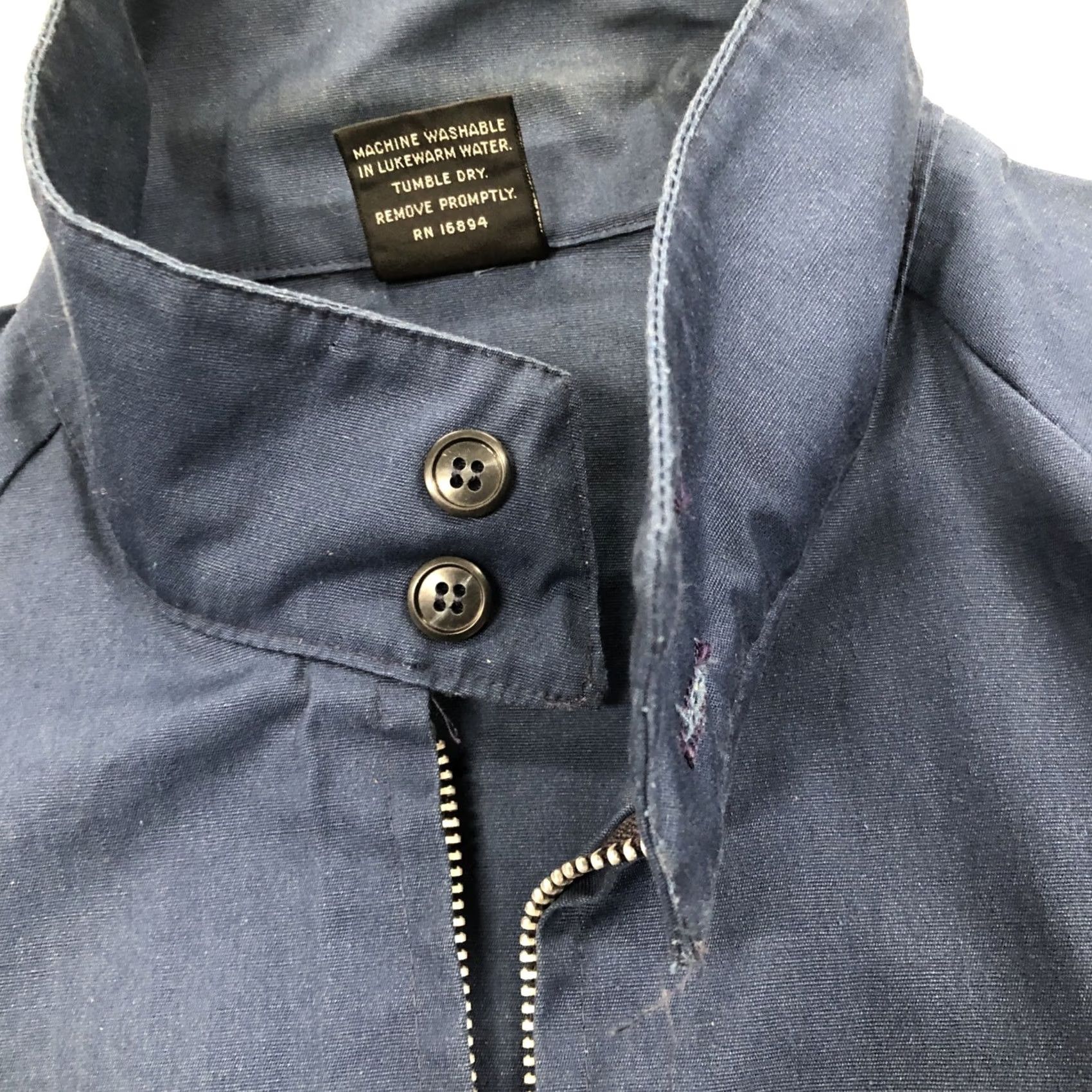 Vintage VINTAGE MANHASSET BAY YACHT CLUB JACKET Sports Master Jacket Men L Blue Embroidered Windbreaker Full Zip Size US L / EU 52-54 / 3 - 4 Thumbnail