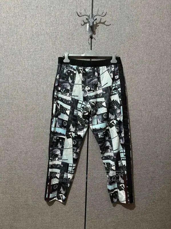 Prada Prada Colorful Printed Casual Trousers. Size US 44 / EU 60 - 2 Thumbnail