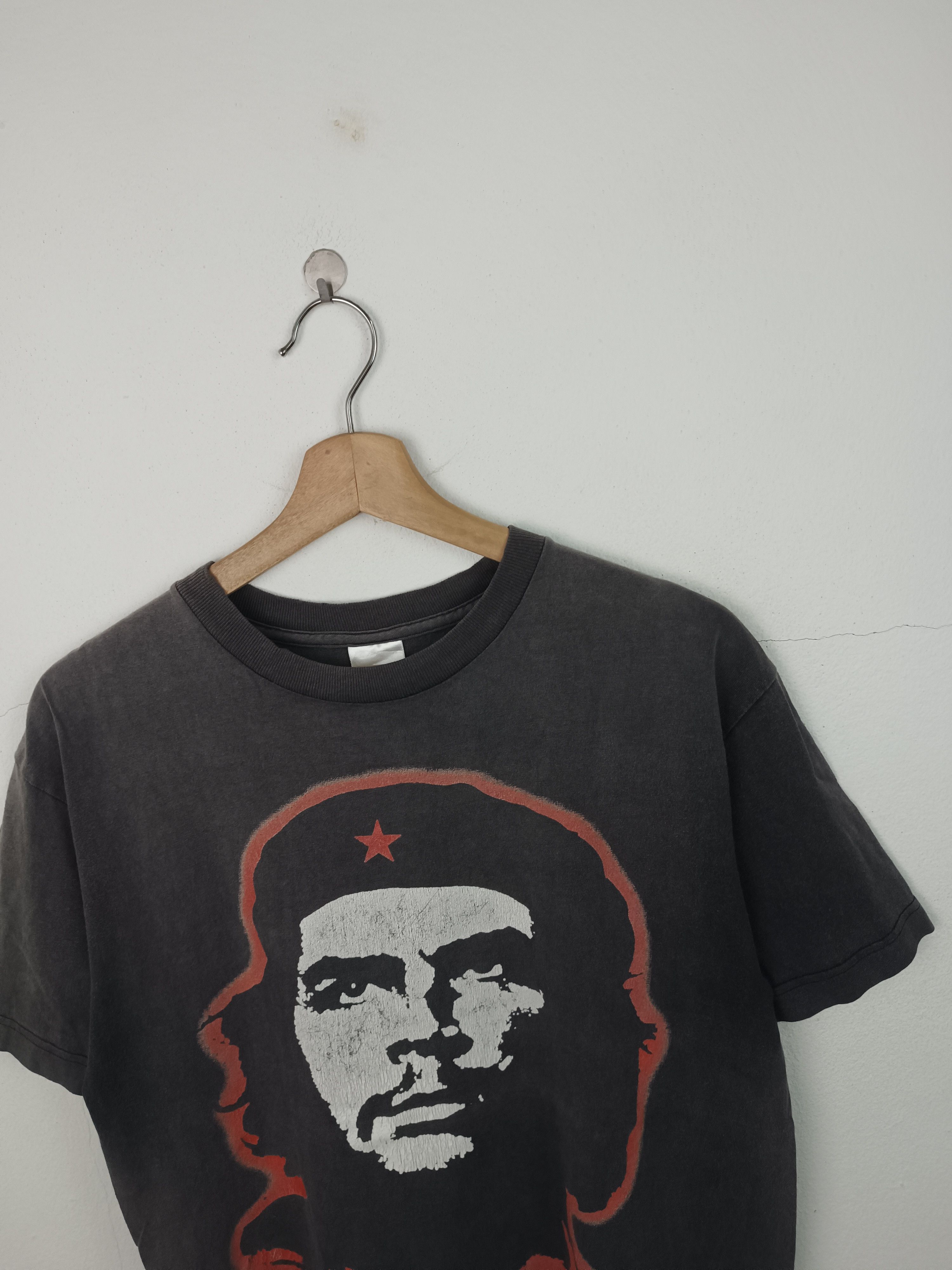 Band Tees VINTAGE 2000s CHE GUEVARA RAGE AGAINST MACHINES ezln zapata Size US M / EU 48-50 / 2 - 9 Thumbnail