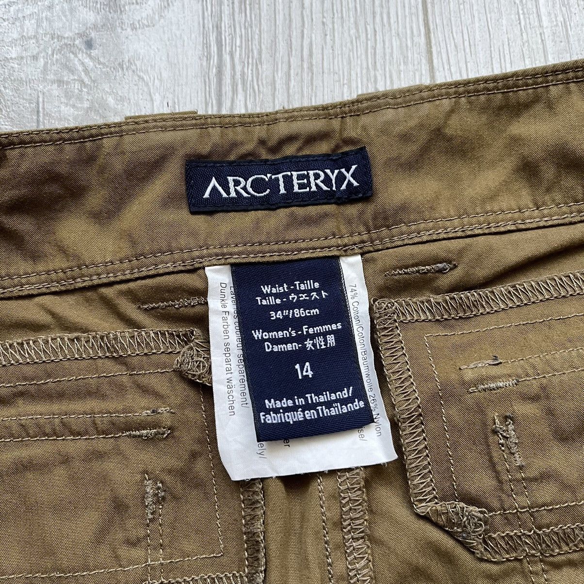Arc'teryx Vintage Arcteryx Cargo Bondage Shorts Breeches Y2K Brown Size US 32 / EU 48 - 9 Thumbnail