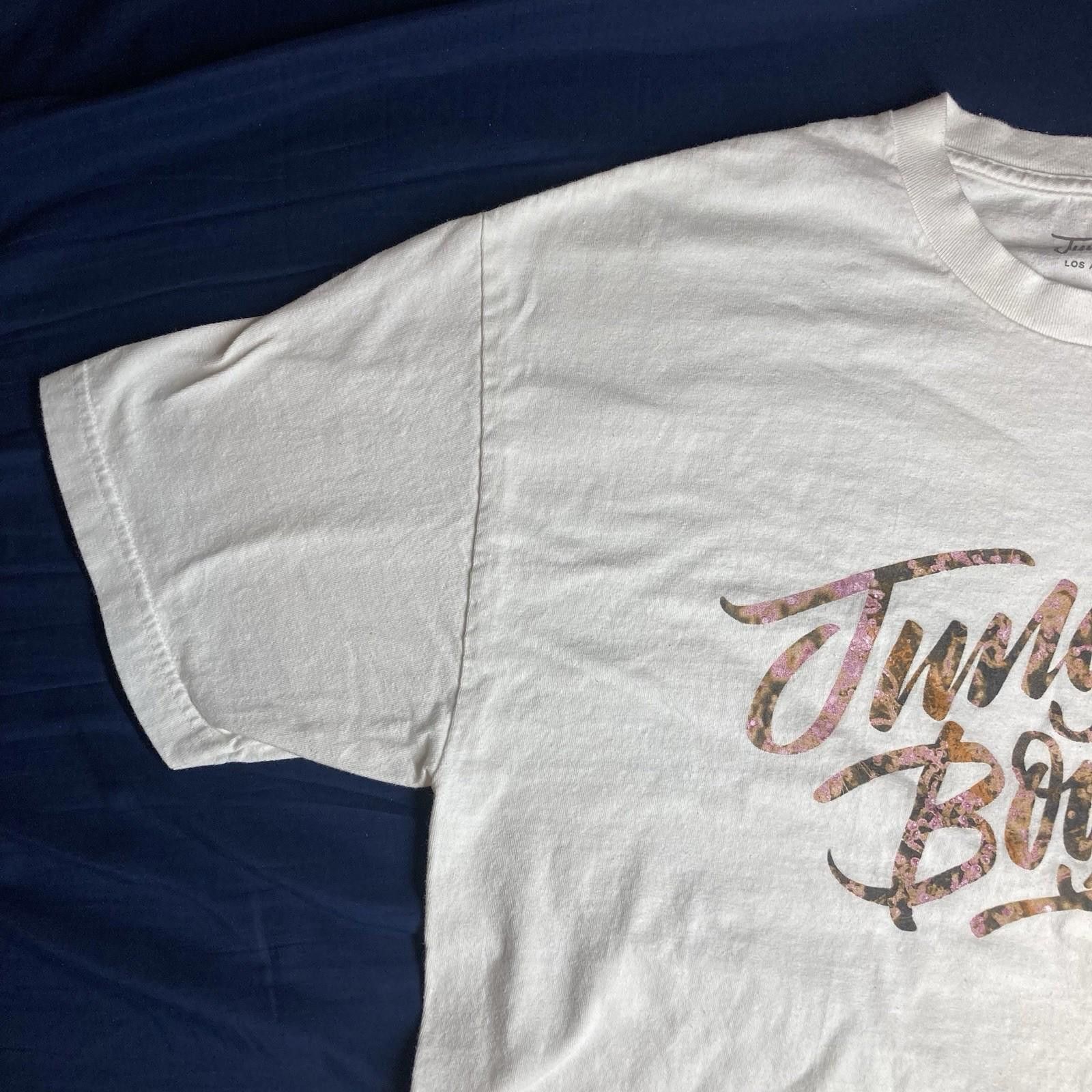 Other Men’s Size XL Jungle Boys White T-Shirt Pink Floral Logo Size US XL / EU 56 / 4 - 7 Thumbnail