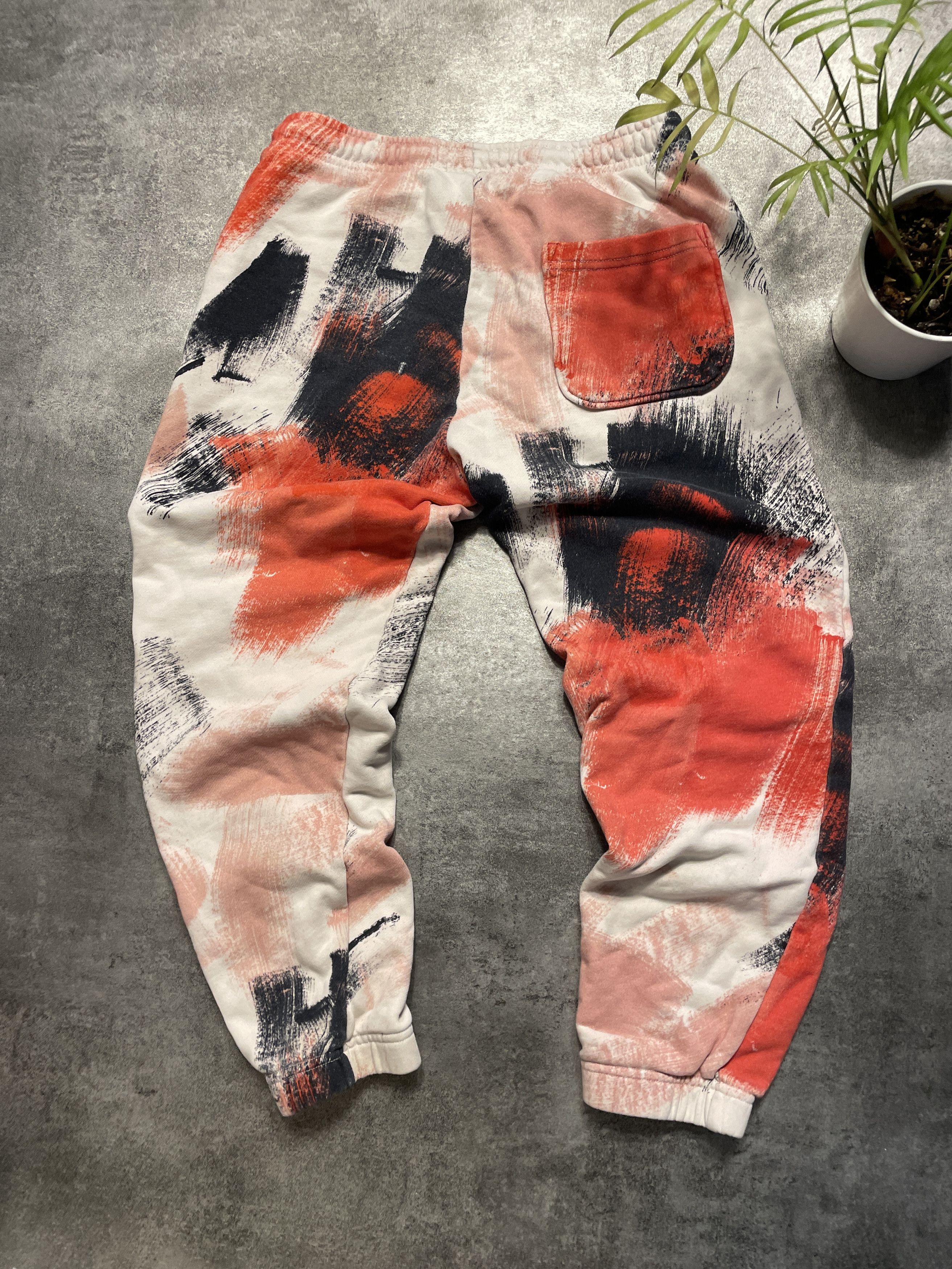 Diesel Diesel Sweatpants All Over Print Size US 26 / EU 42 - 6 Thumbnail