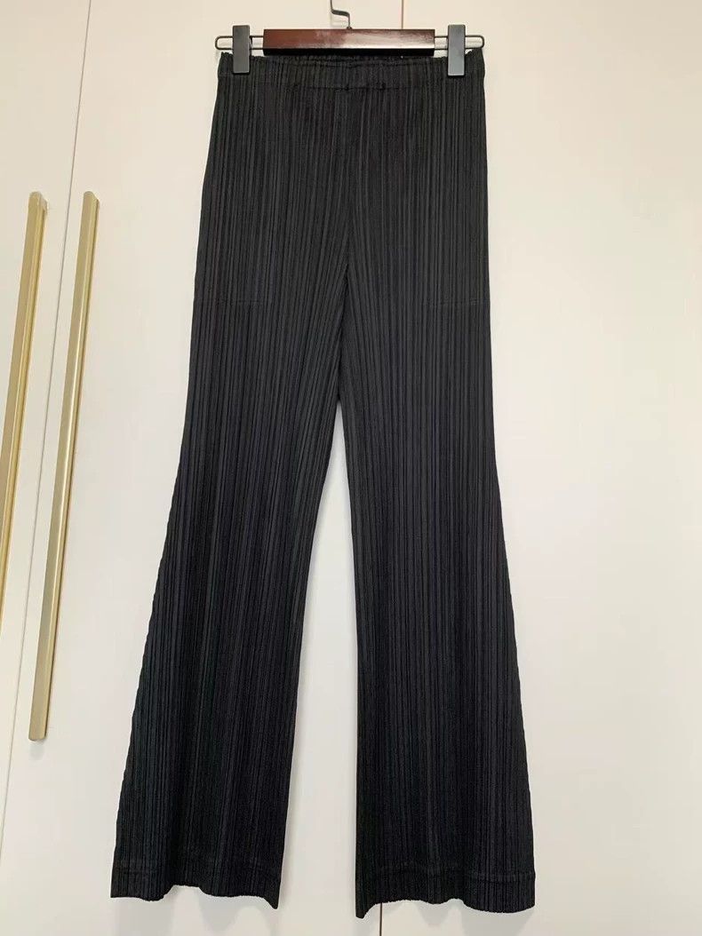 Issey Miyake Issey Miyake size:3 Black pleated pants Size 42" / US 20 - 1 Thumbnail