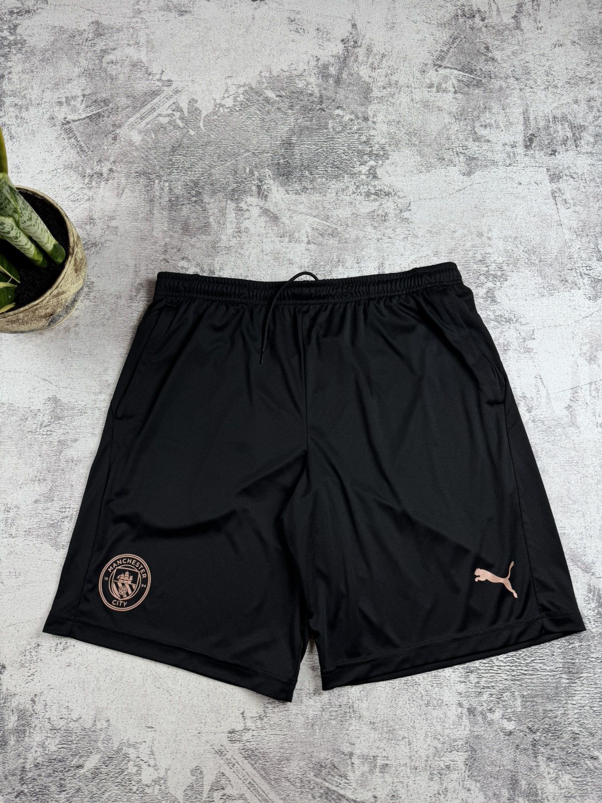 Puma MEN'S PUMA FC MANCHESTER CITY 2020/2021 THIRD SHORTS FOOTBALL SOCCER SIZE XL Size US 36 / EU 52 - 4 Thumbnail