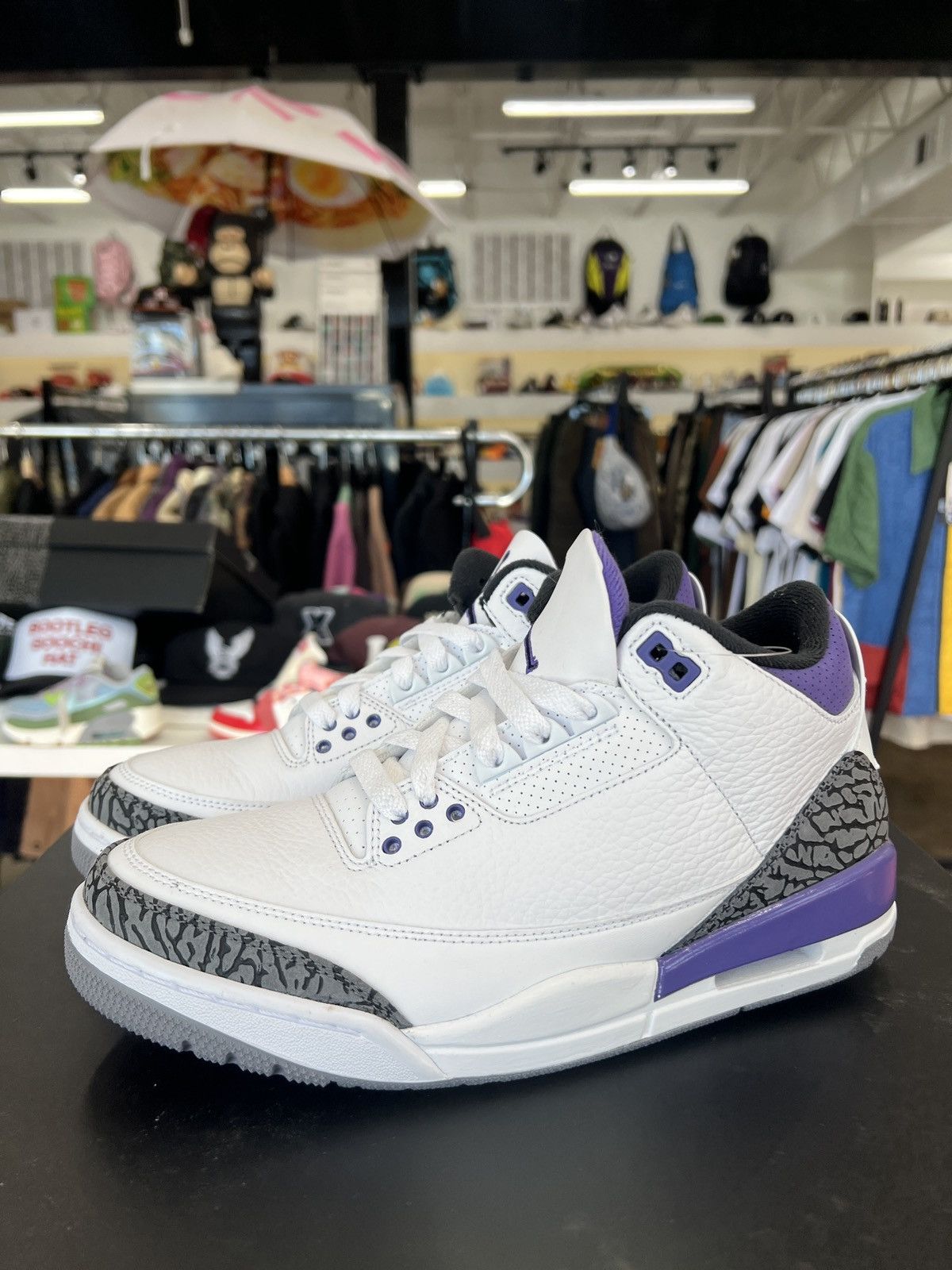 Jordan Brand Jordan 3 Dark Iris Sz. 8.5 Size US 8.5 / EU 41-42 - 1 Thumbnail