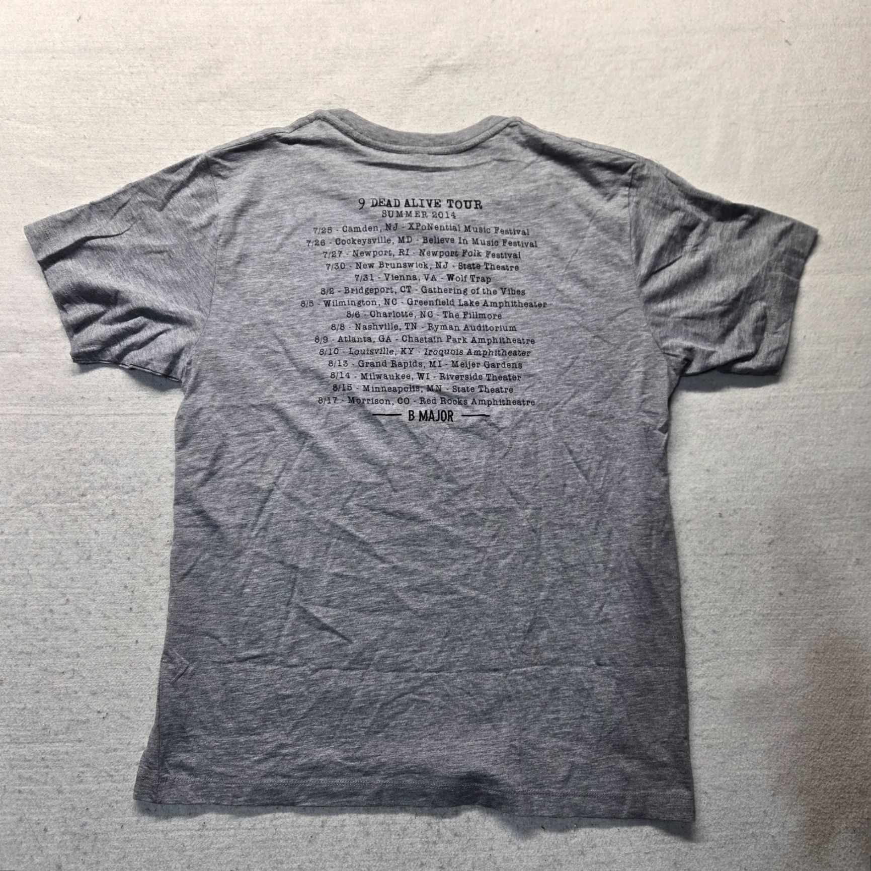 Vintage RODRIGO Y GABRIELA Concert Shirt 9 Dead Alive Tour US Gray Adult XL T-Shirt Size US XL / EU 56 / 4 - 7 Thumbnail
