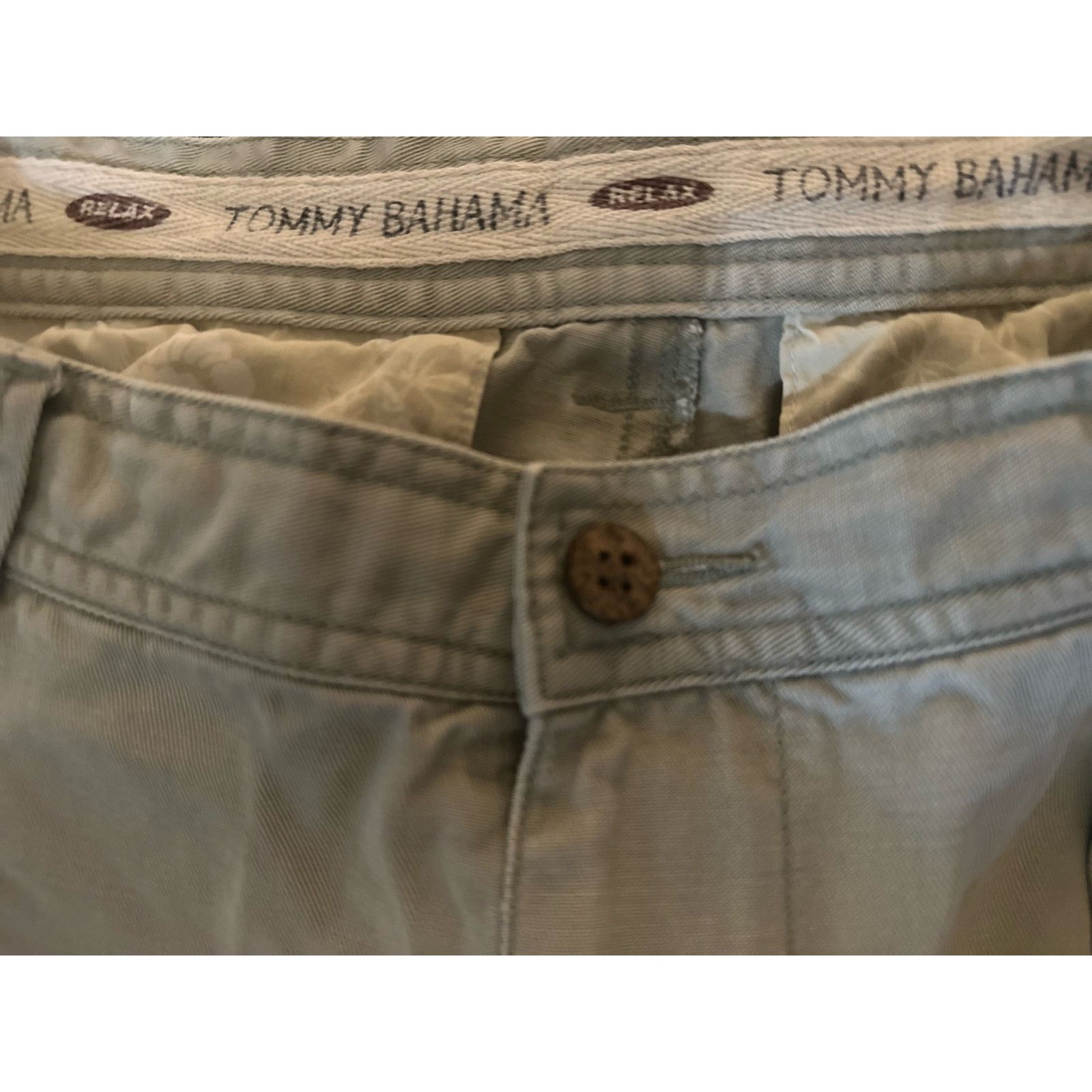 Tommy Bahama Tommy Bahama Men's Relax Shorts, Size 32 Size US 32 / EU 48 - 4 Thumbnail