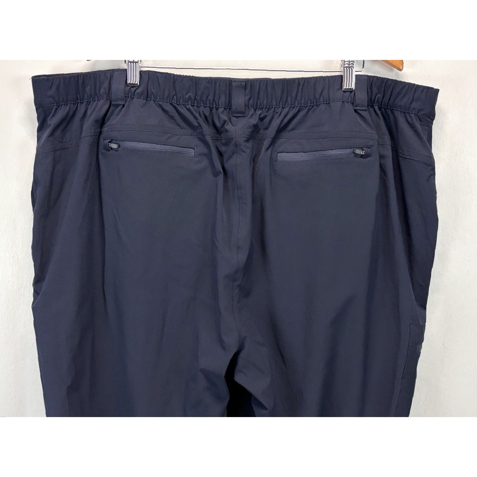 Talbots VINTAGE? (No) Talbots Pants 24W Plus Women Navy Lined Casual Performance Outdoors Hiking - Women - 24W - Navy - Polyester Blend - Casual Pants Size 42" / US 20 - 4 Thumbnail
