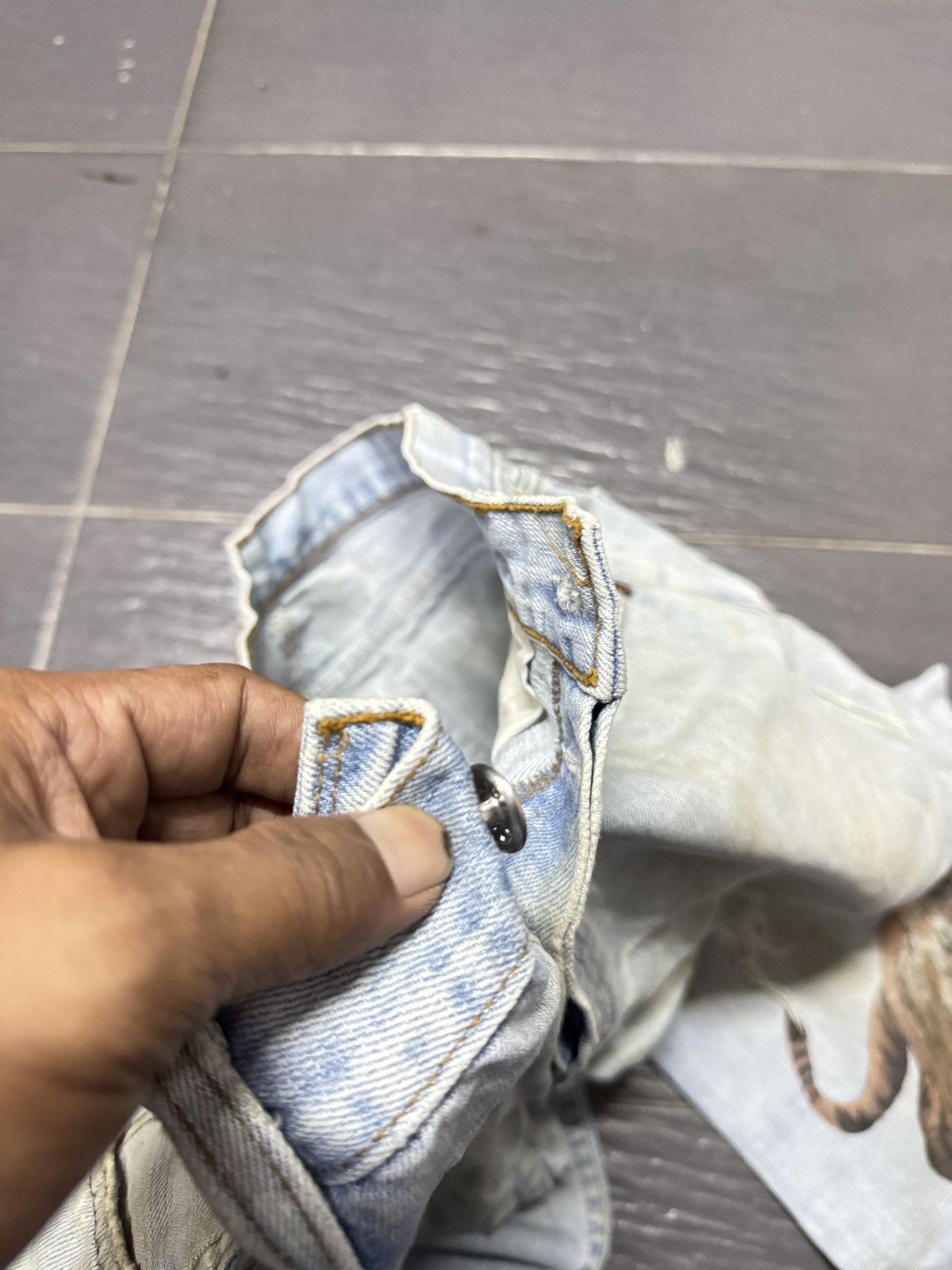 Levi's Made & Crafted Vintage Levis 501 x Sukajan Custom Ripped Jeans Size US 32 / EU 48 - 5 Thumbnail