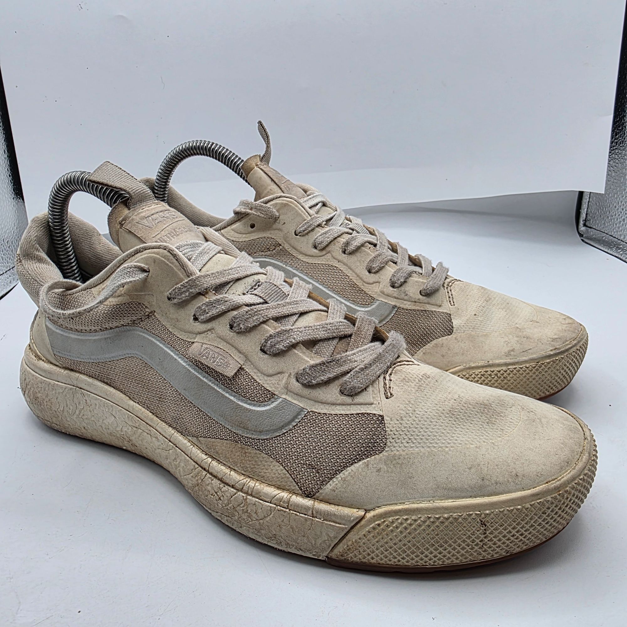 Vans Vans UltraRange Exo Womens Size 8.5 White Lightweight Lace U Size US 8.5 / IT 38.5 - 1 Thumbnail