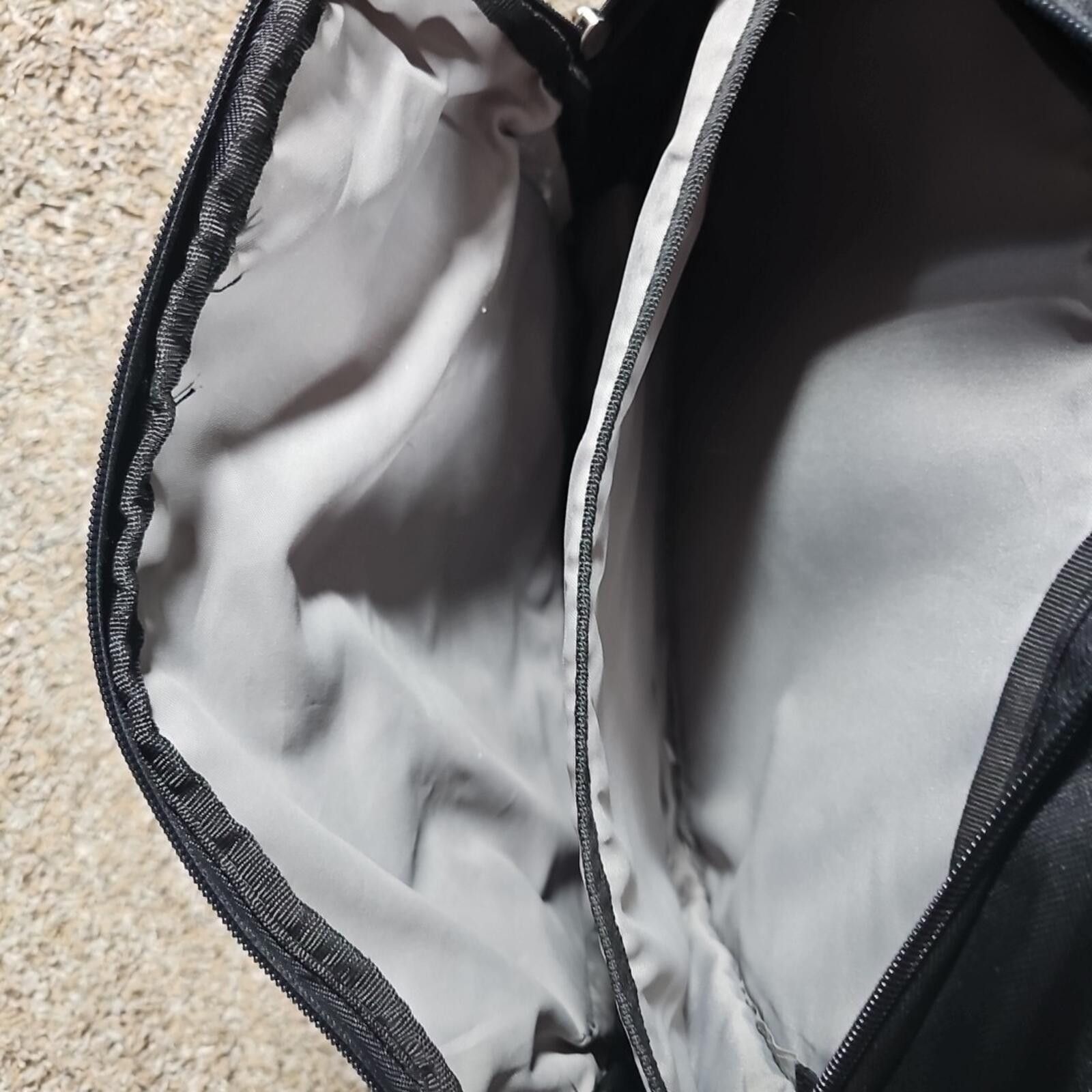 Eddie Bauer Bayer American Veterinary Medical Association Crossbody Bag Size ONE SIZE - 5 Thumbnail