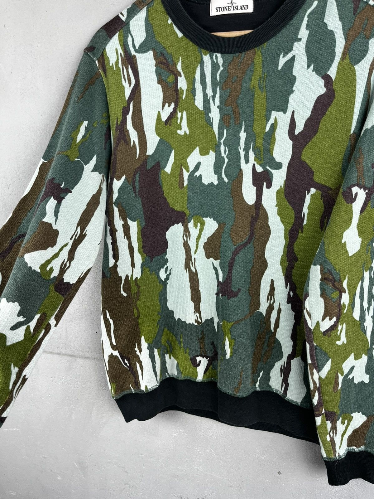 Stone Island Stone Island Garment Dyed Camo Green sweatshirt Size US L / EU 52-54 / 3 - 6 Thumbnail