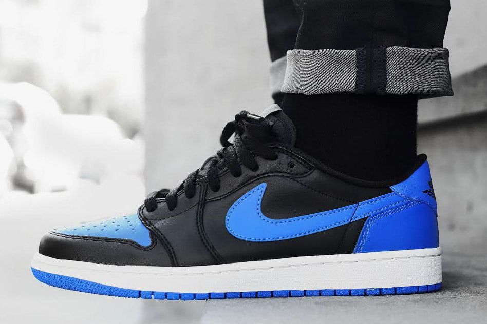 Jordan Brand Air Jordan 1 Low “Royal” (2015 Release) Size US 9 / EU 42 - 6 Thumbnail