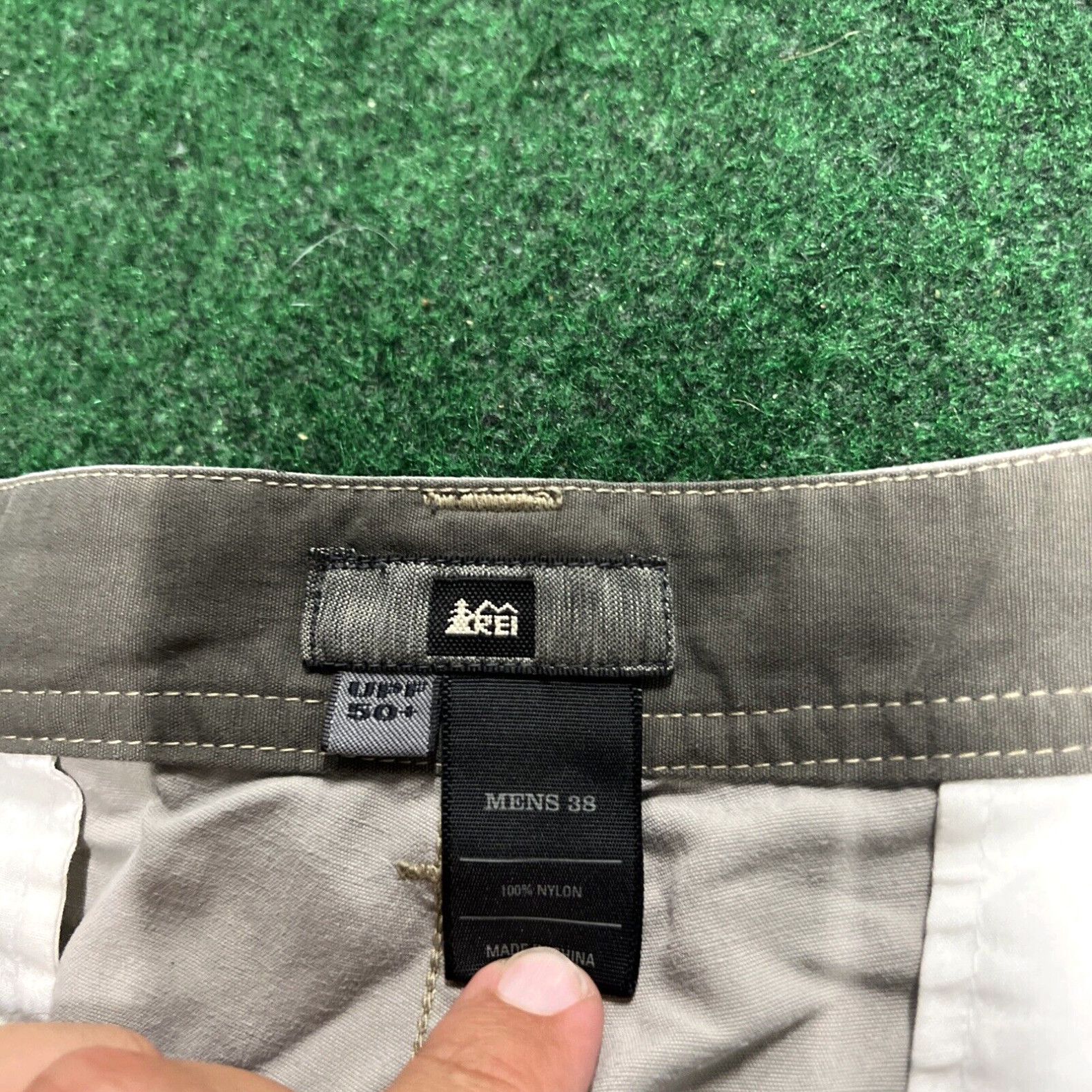 Vintage REI Men's Nylon Shorts Size 38 Gray UPF 50+ Outdoor Utility Lightweight Active Size US 38 / EU 54 - 6 Thumbnail