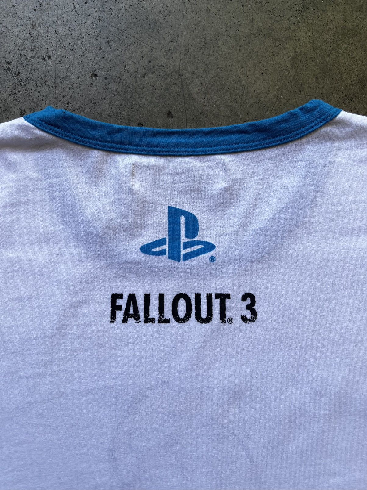 Vintage Rare 2008 Fallout 3 Promo Video Game Tee Shirt Final Fantasy Size US L / EU 52-54 / 3 - 6 Thumbnail
