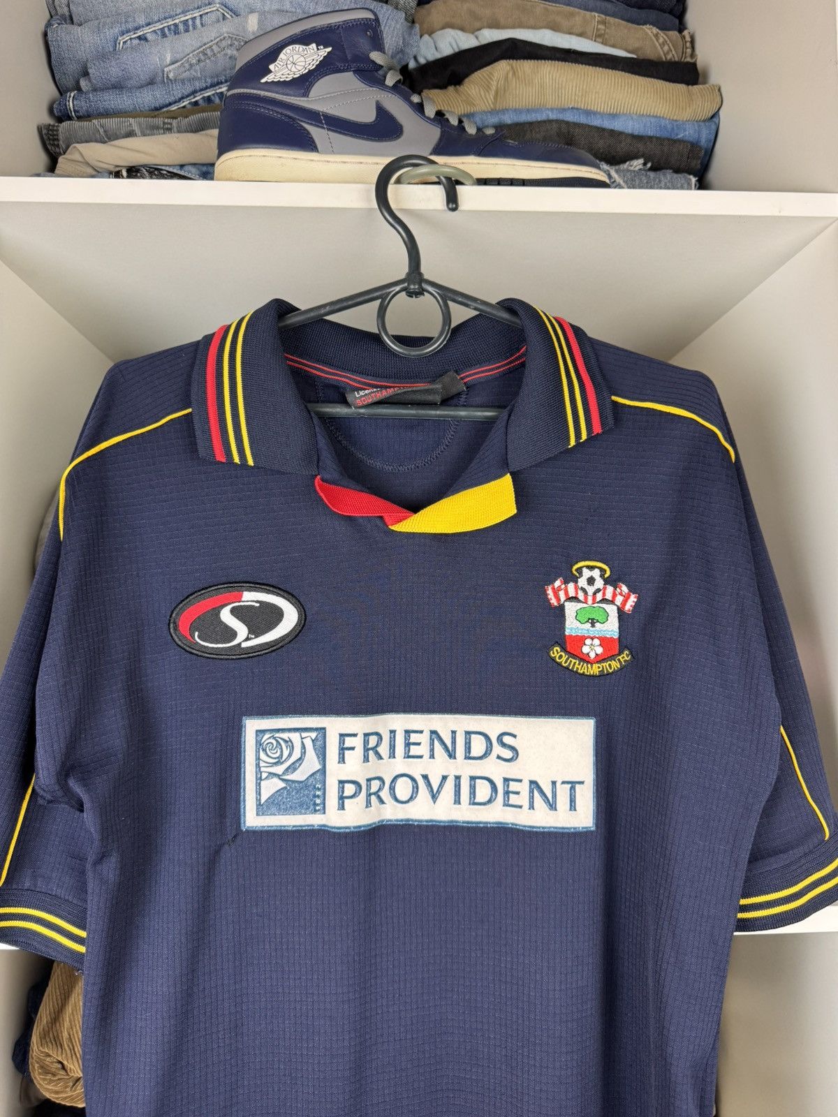 Vintage Southampton FC 1999-2001 Away Shirt Vintage Jersey Size S Size US S / EU 44-46 / 1 - 2 Thumbnail