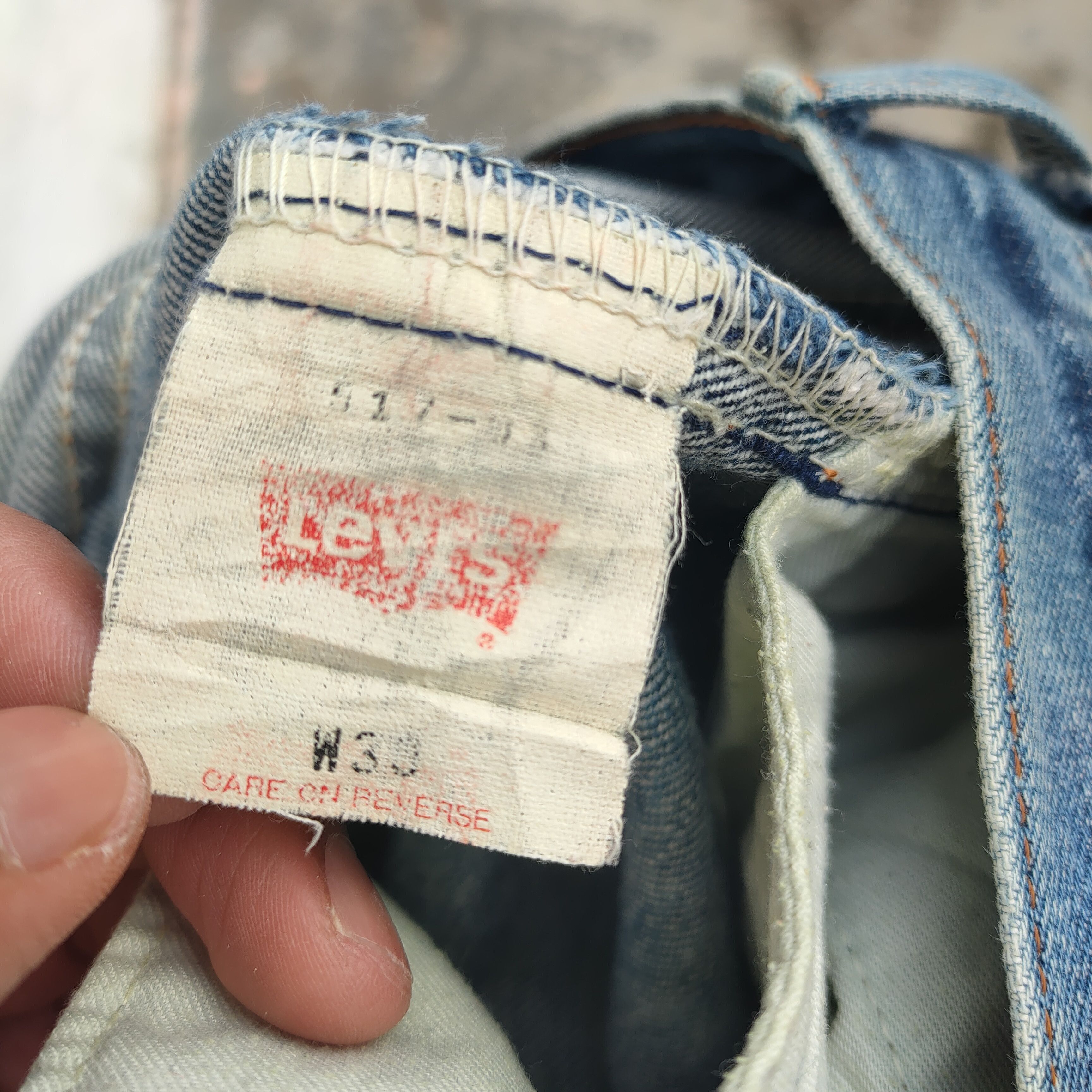 Levi's × Vintage VINTAGE LEVI'S 503 FADED RIPPED JEANS DENIM PANTS Size US 31 - 14 Thumbnail
