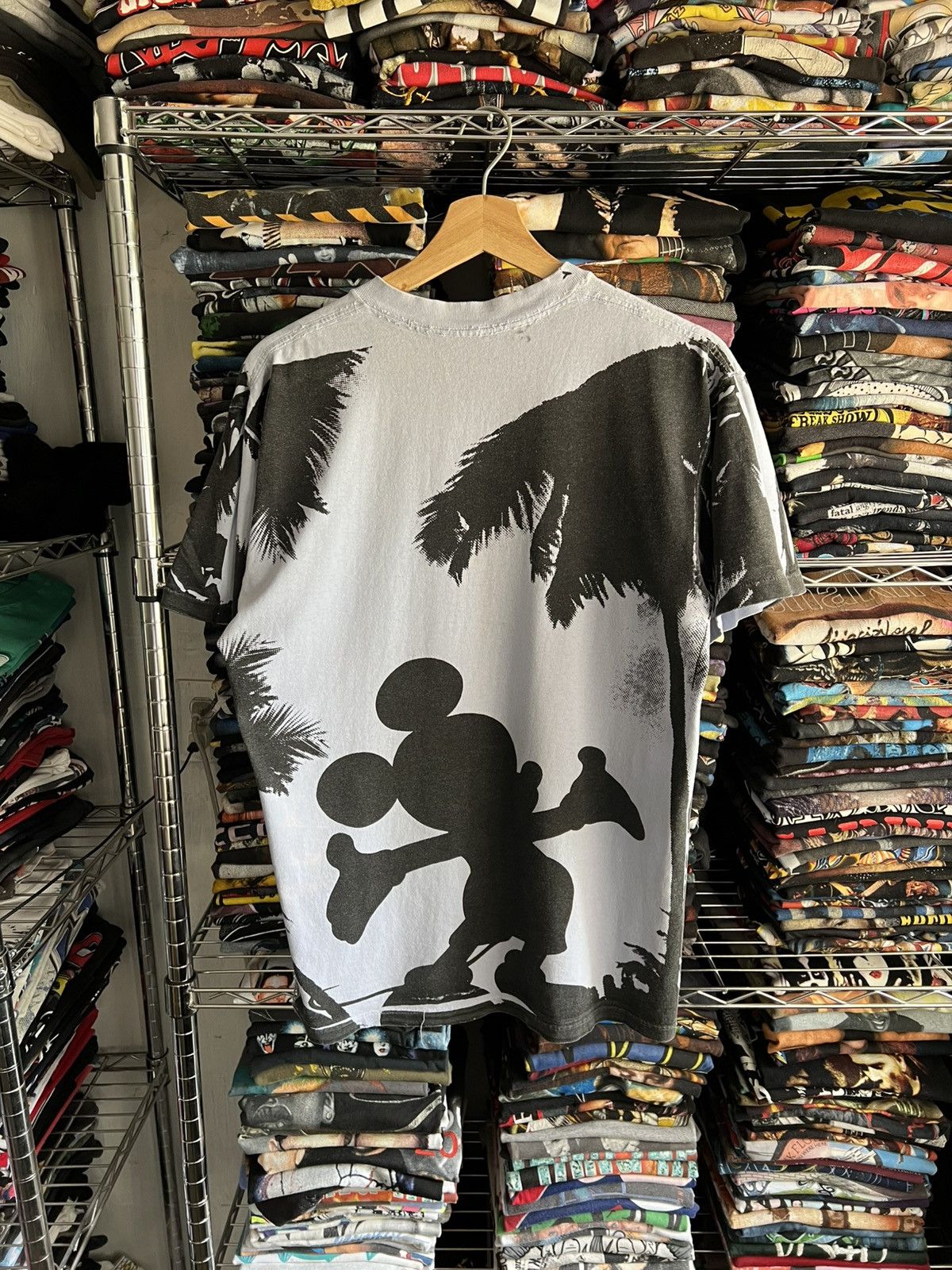 Disney 90s Mickey Mouse All Over Print Palm Trees Singe Stitch Tee Size US M / EU 48-50 / 2 - 2 Thumbnail