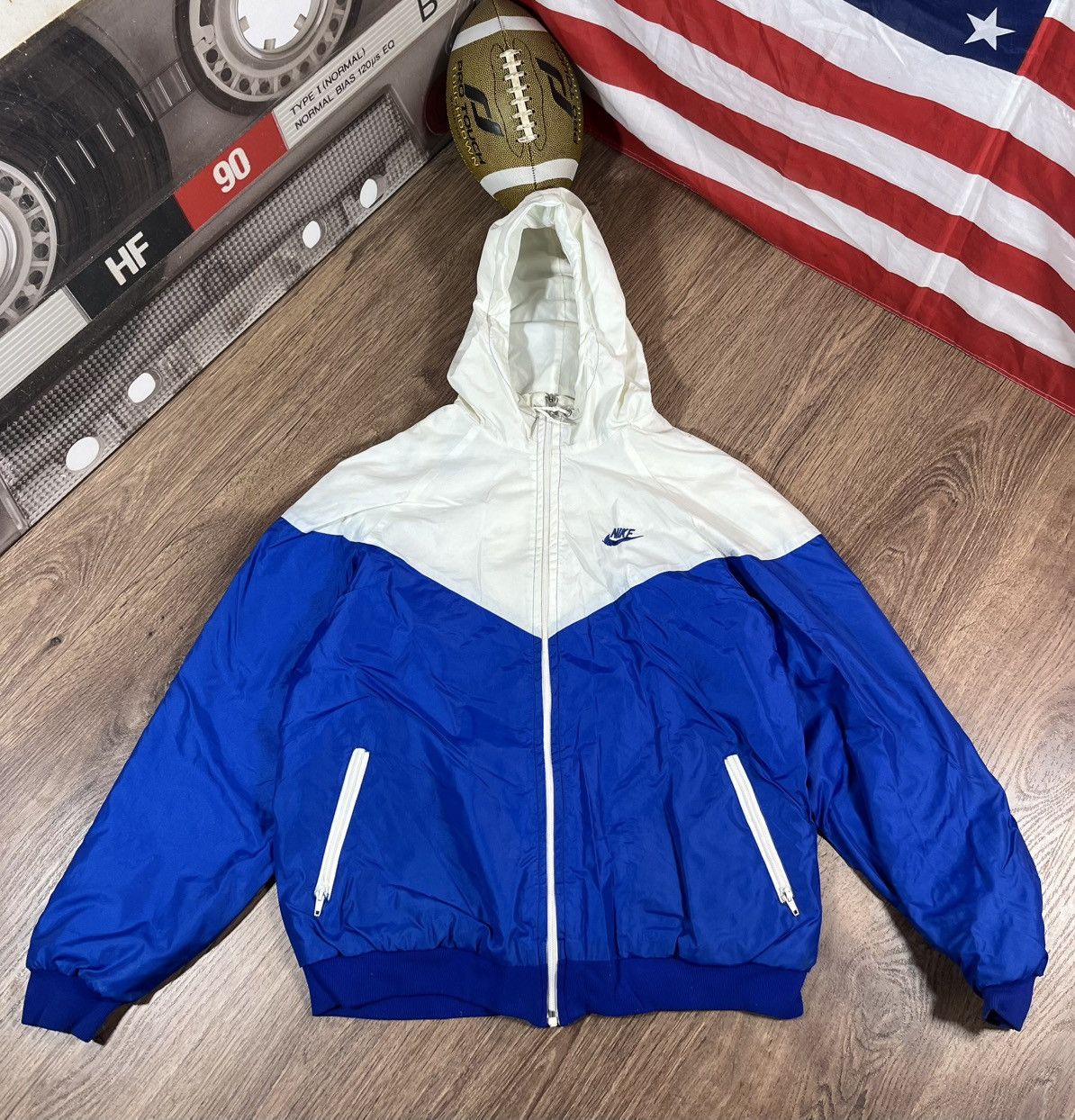 Nike Nike Vintage 80s Made On UK Very Rare Zip Jacket Size US XL / EU 56 / 4 - 1 Thumbnail