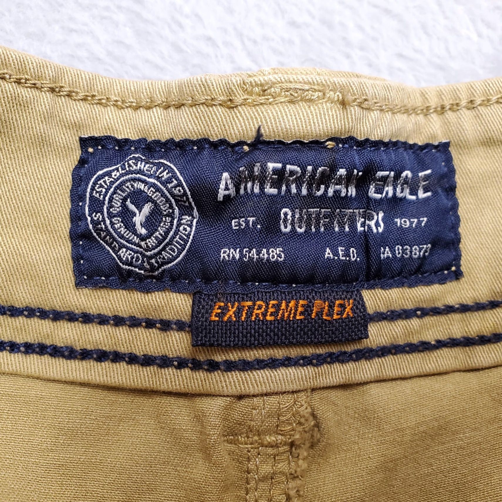 American Eagle Outfitters American Eagle Outfitters Shorts Men 28 Khaki Cargo Stretch Twill Outdoor Casual Size US 28 / EU 44 - 2 Thumbnail