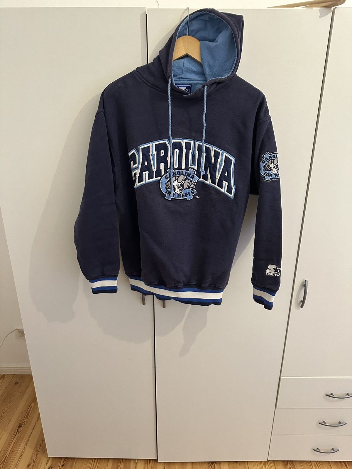 Starter Starter Hoodie Pullover North Carolina Size M Tar Heels Size US M / EU 48-50 / 2 - 1 Thumbnail