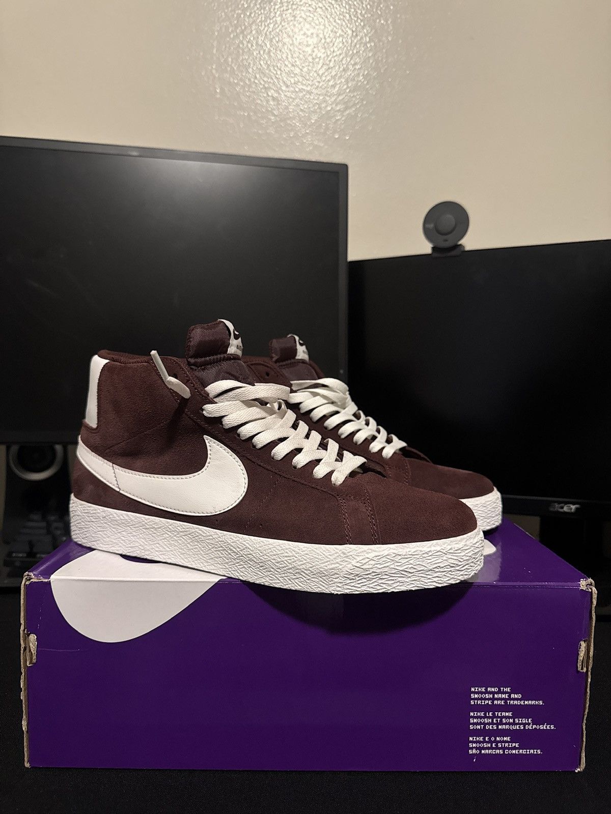 Nike Nike sb blazer mid burgundy Size US 9 / EU 42 - 1 Thumbnail