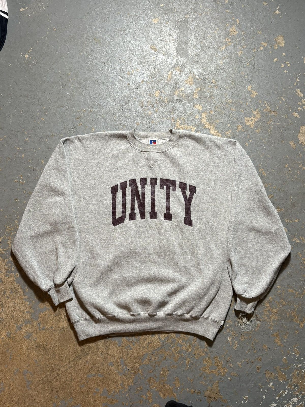 Russell Athletic × Vintage Unity grey Russell athletic crewneck sweatshirt Size US L / EU 52-54 / 3 - 1 Thumbnail