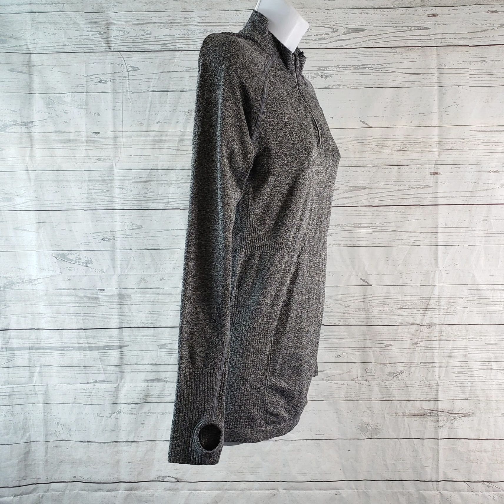 Vintage Zyia Womens 1/4 Zip Pullover Sz Medium Gray Long Sleeve Thumbholes Shirt Adult M Gray 1/4 Zip Zyia Pullover Womens M Gray Thumbholes Size M / US 6-8 / IT 42-44 - 3 Thumbnail