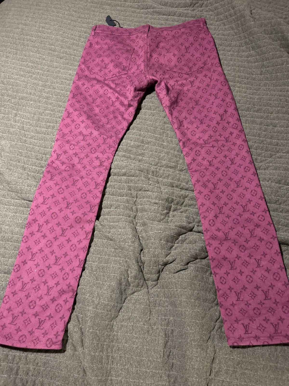Louis Vuitton Louis Vuitton slim jeans Size US 34 / EU 50 - 1 Thumbnail
