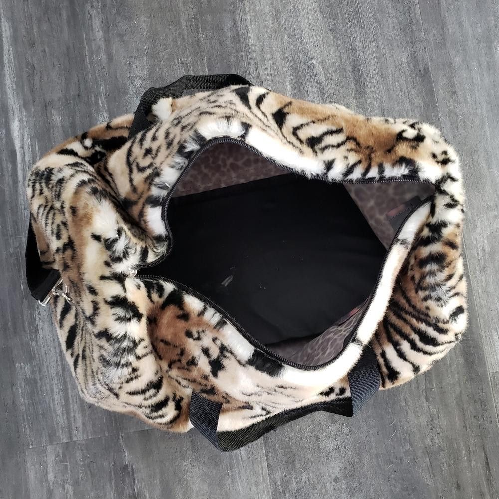 Designer Brown Faith Knight Faux Fur Animal Print Duffle Size ONE SIZE - 4 Thumbnail