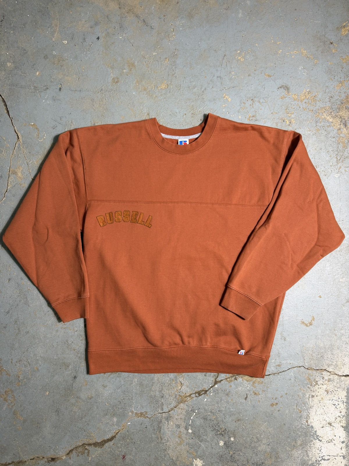 Russell Athletic Vintage Russell Athletic Crewneck Size US XL / EU 56 / 4 - 1 Thumbnail