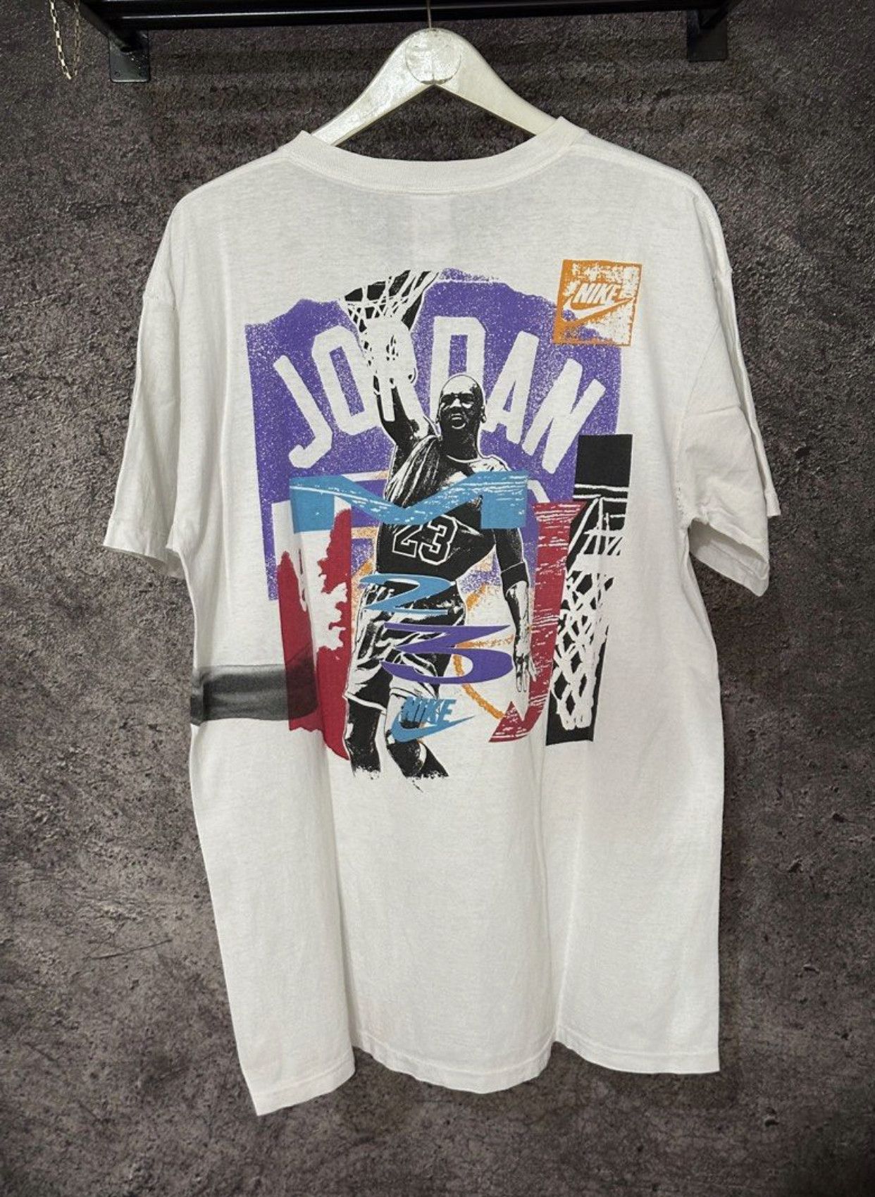Nike Nike Vintage Jordan T-Shirt Size US L / EU 52-54 / 3 - 1 Thumbnail