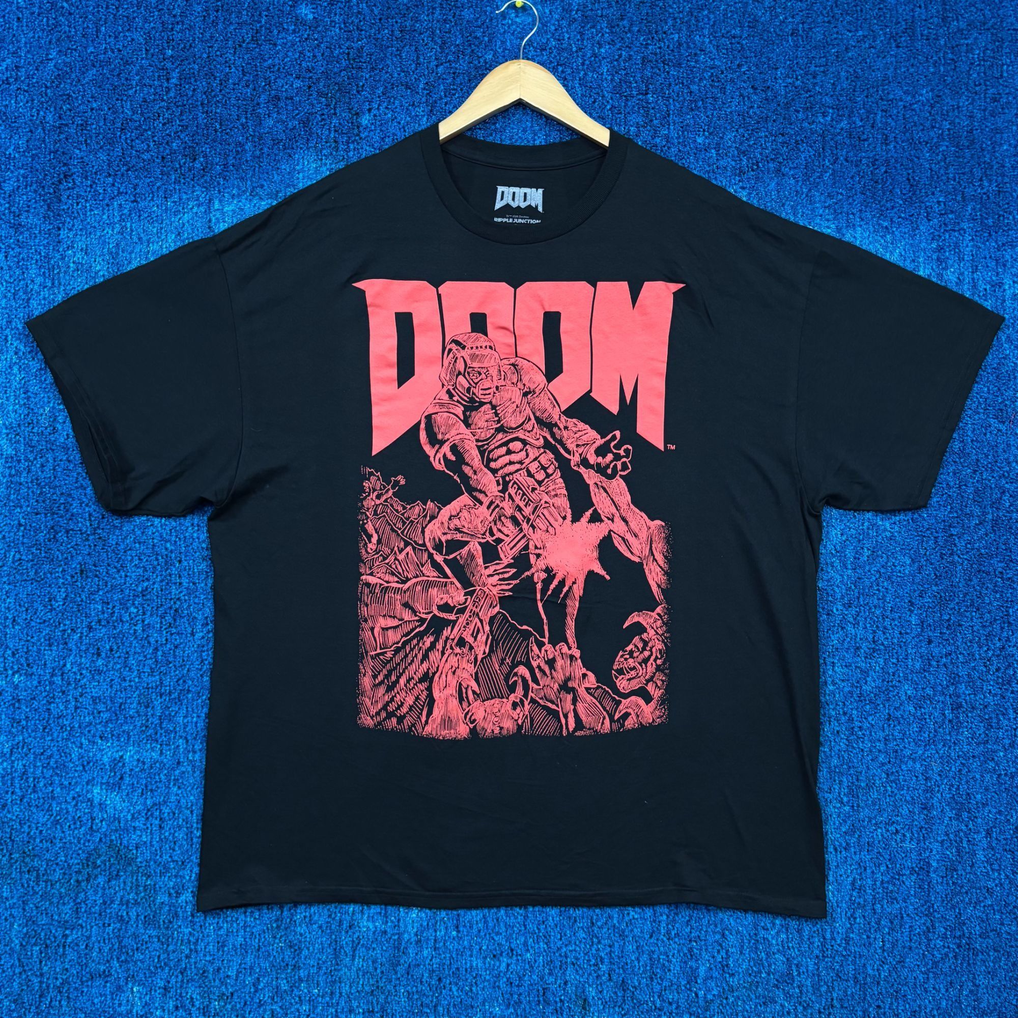 Other Doom Super Nintendo Video Game Cover Red Sketched Art Tee 2X Size US XXL / EU 58 / 5 - 1 Thumbnail
