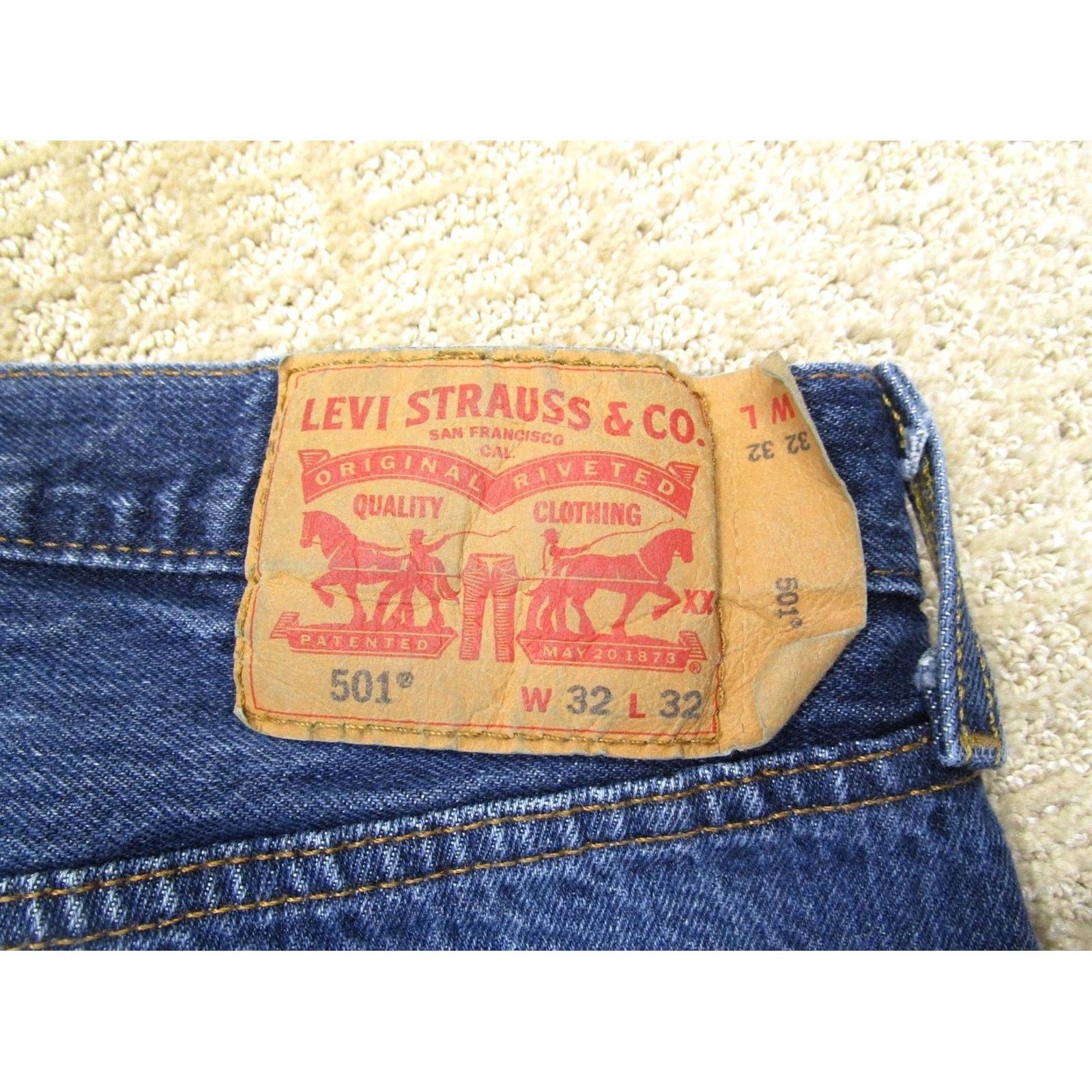 Levi's Levi's 501 Jeans Men 32x32 Blue Button Fly Original Fit Denim Pants Regular Waist 5-Pocket Logo Washington Not applicable? Size US 32 / EU 48 - 5 Thumbnail