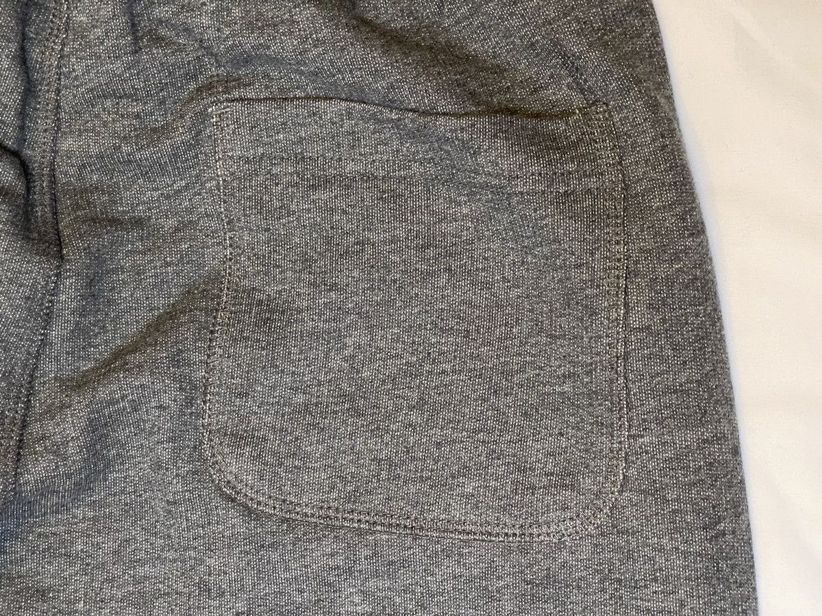 Undefeated Undefeated tech Sweatpants essentials yeezy supreme nike Size US 34 / EU 50 - 8 Thumbnail