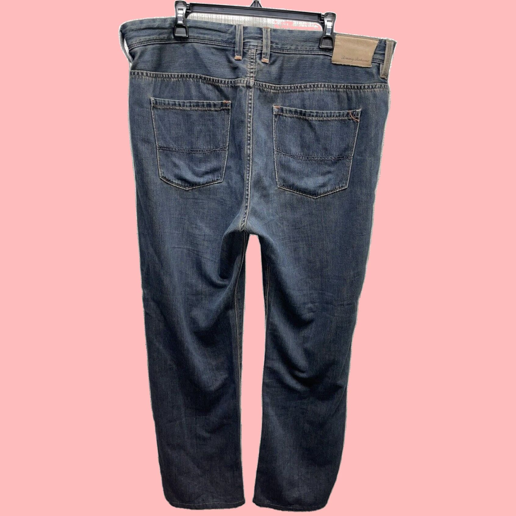 Tommy Bahama Luxurious Soft Touch Cotton Blend Fabric Tommy Bahama Classic Fit Jeans for Men in Size 38 Waist 32 Inseam Size US 38 / EU 54 - 6 Thumbnail