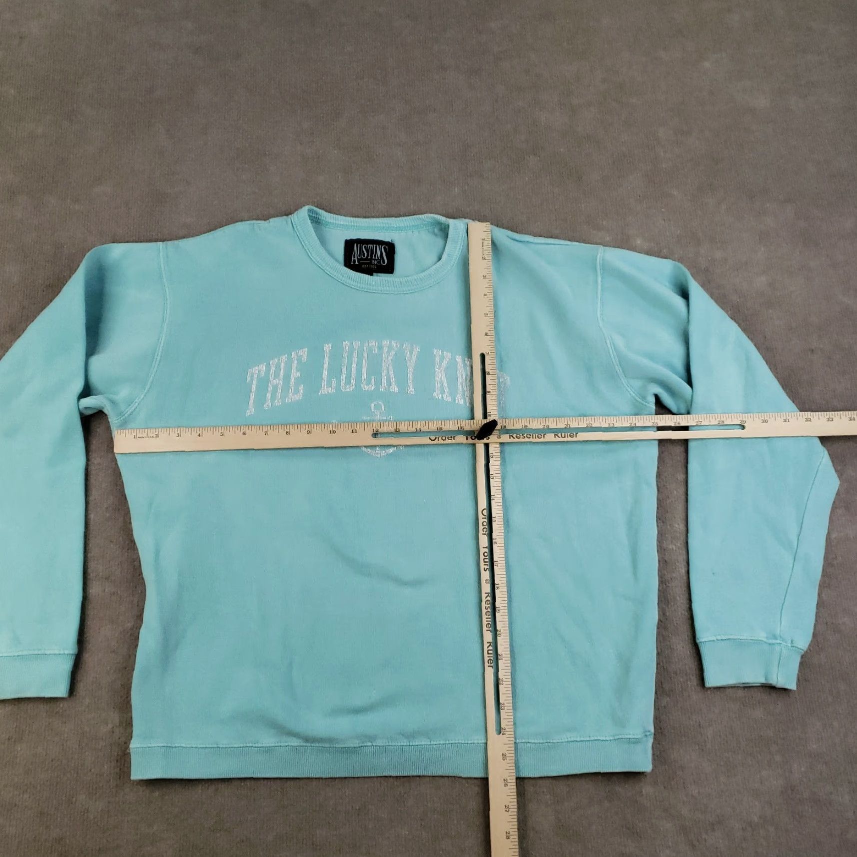 Vintage VINTAGE Austins The Lucky KNot Sweatshirt Womens Large Blue Crew Neck Long Sleeve Casual Size L / US 10 / IT 46 - 2 Thumbnail