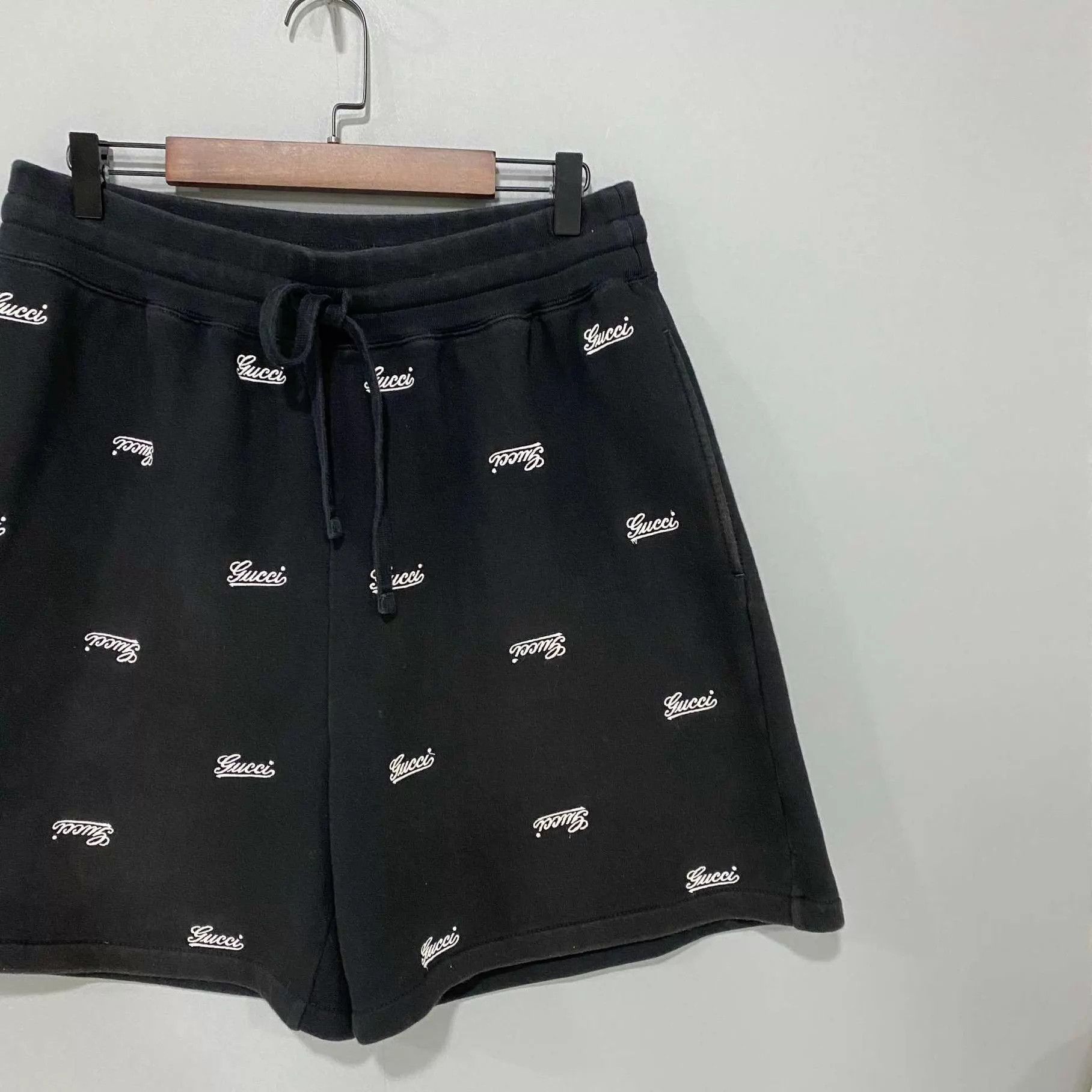 Gucci GUCCI All Over Logo Print Shorts 95 New M Size US 32 / EU 48 - 2 Thumbnail