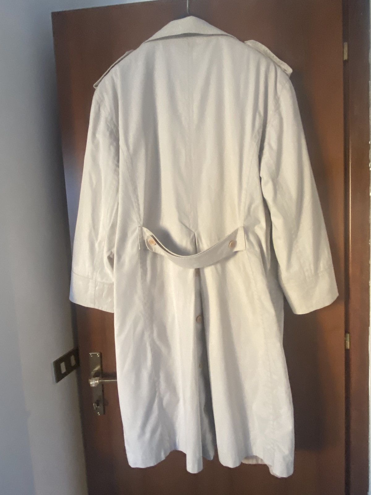 Valentino Vintage Valentino Men’s Trench Coat 90s – Made in Italy Size US XL / EU 56 / 4 - 4 Thumbnail