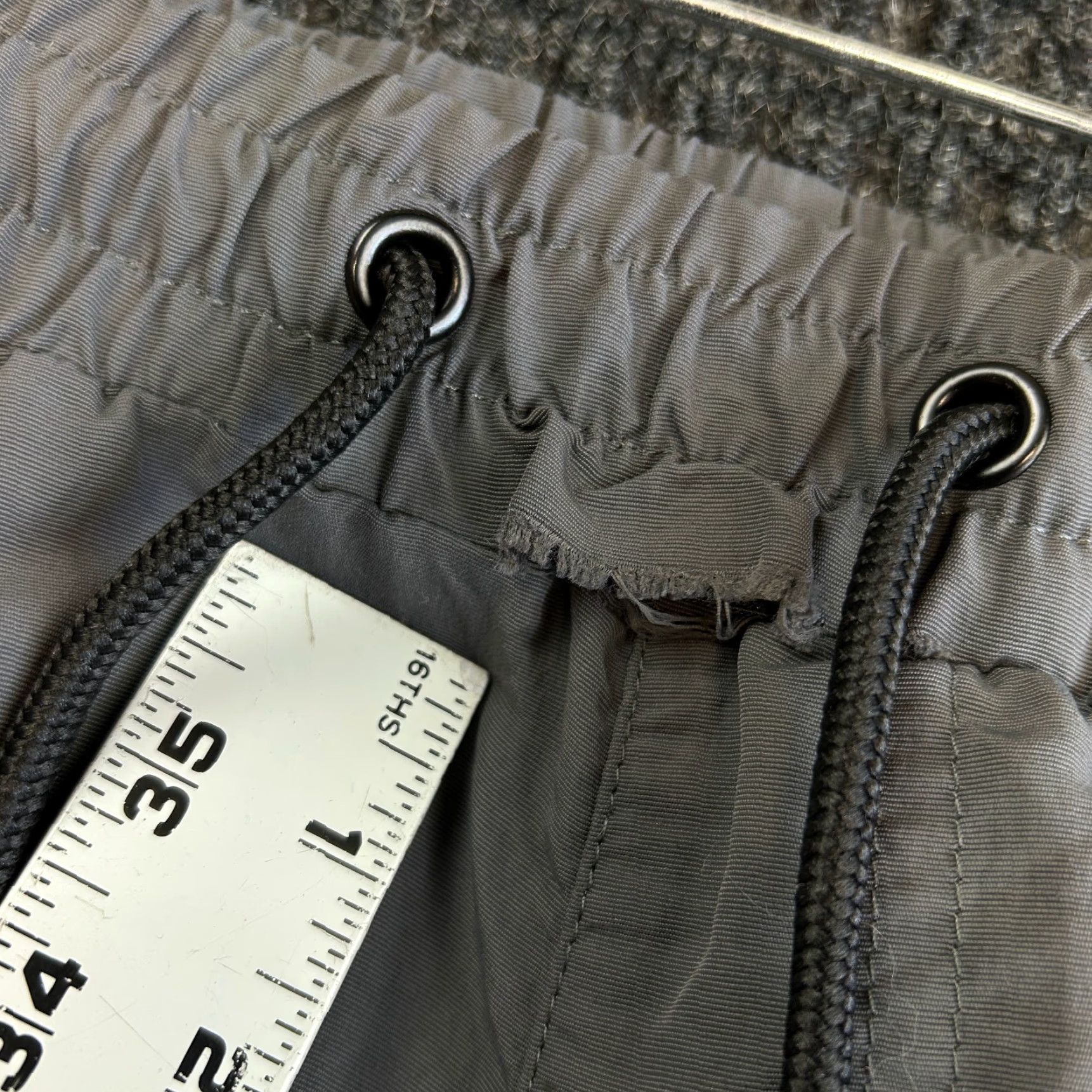 Vintage LIRA Mens Cargo Shorts Gray M Elastic Waist Drawstring 6" Inseam Multi Pocket Size US 31 - 7 Thumbnail
