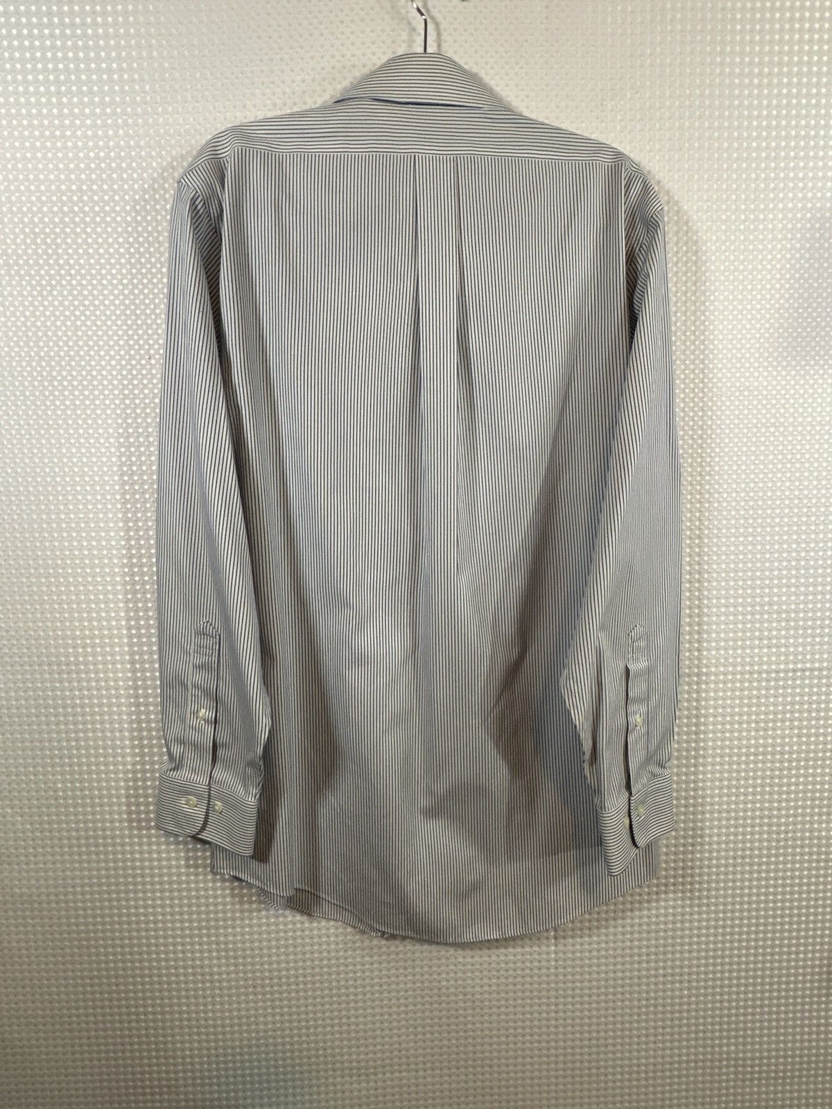 Brooks Brothers Brooks Brothers men's blue striped dress shirt Size US M / EU 48-50 / 2 - 2 Thumbnail