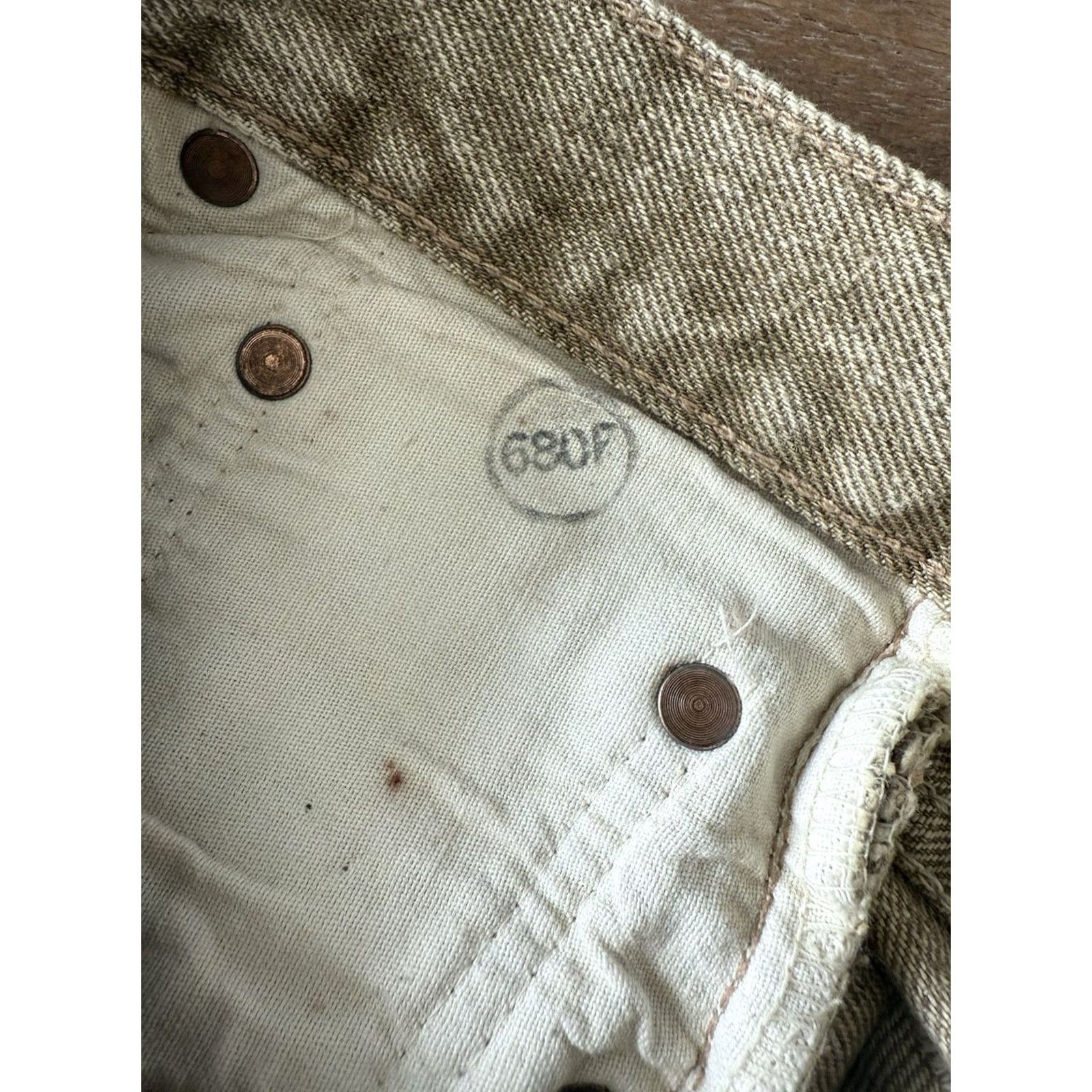 Levi's VINTAGE Levi's 501 Denim Jeans Size 32x30? 32x32 Gold Acid Wash Retro 80s USA Levi's Shirt/Jeans Size US 29 - 7 Thumbnail