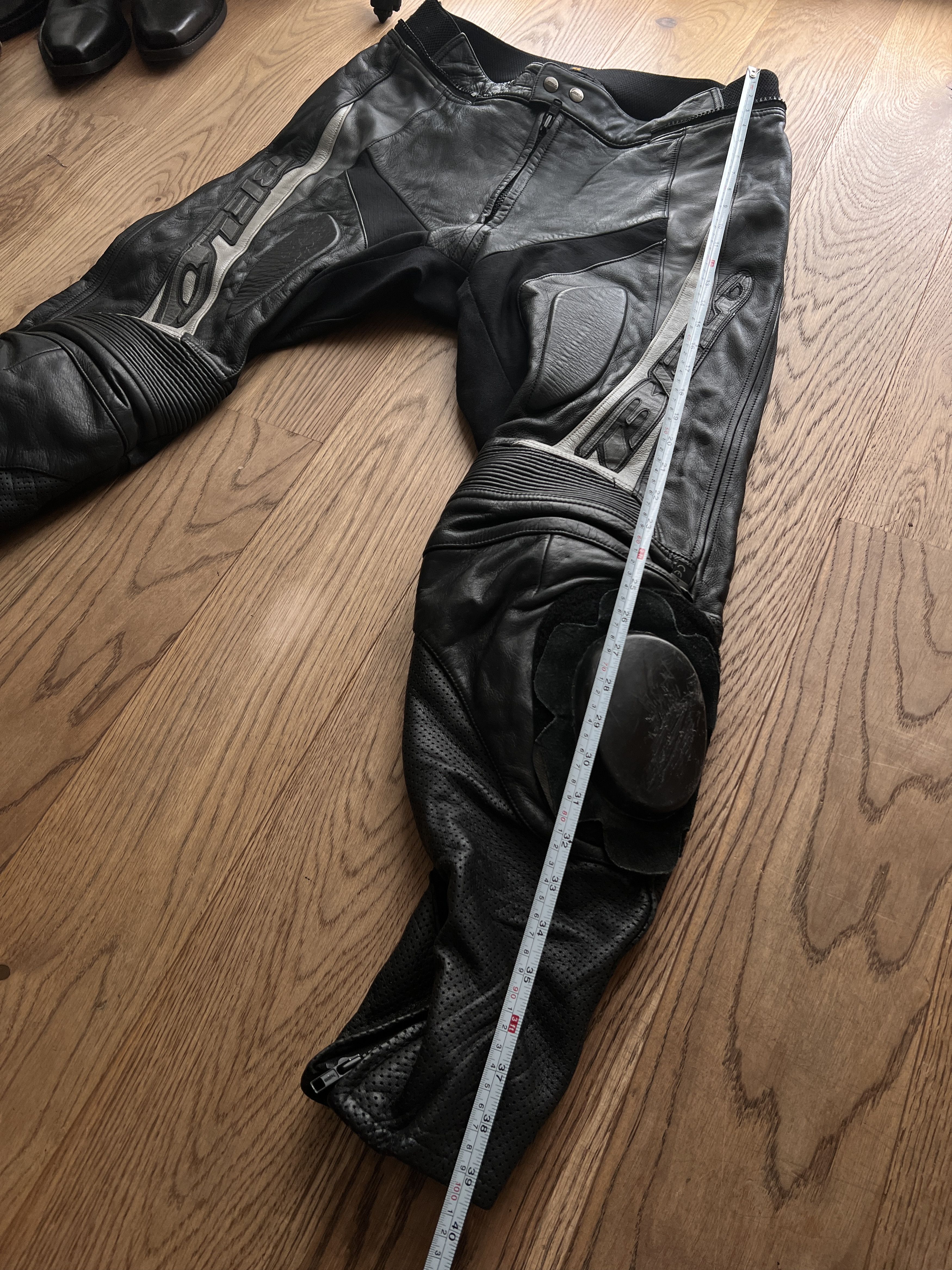 If Six Was Nine Racing leather vintage pants biker avant garde 2000s opium Size US 36 / EU 52 - 15 Thumbnail