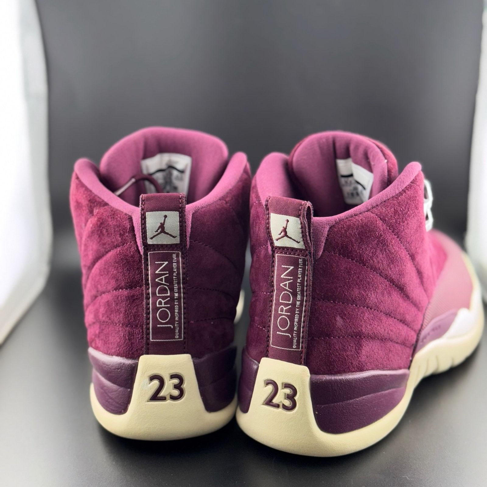 Jordan Brand Jordan 12 Retro Bordeaux Size US 10.5 / EU 43-44 - 4 Thumbnail