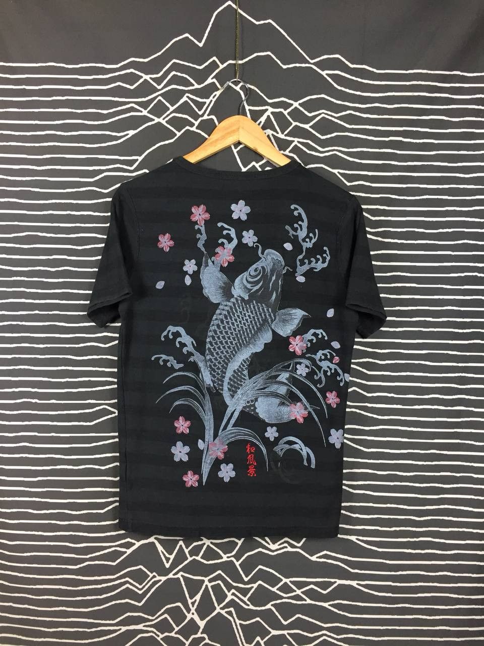 Japanese Brand × Vintage Vtg Japanese Traditional Sukajan Carp Fish Henley Neck Tee Size US M / EU 48-50 / 2 - 1 Thumbnail
